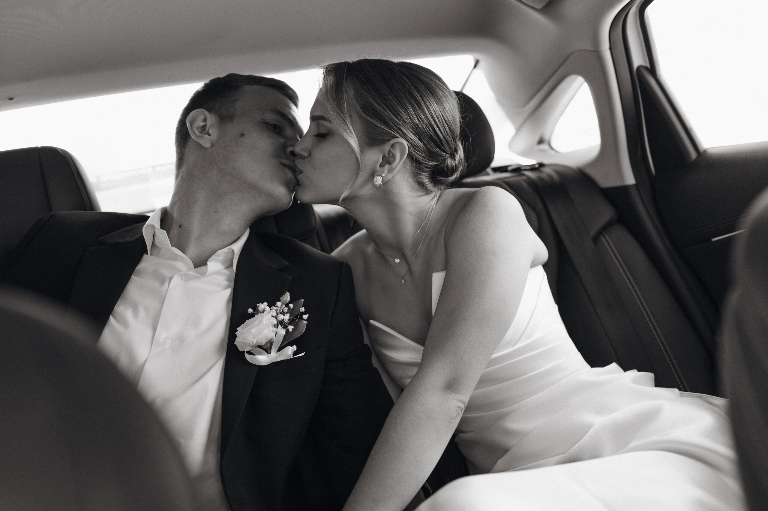 Полина и Егор. Особняк Спиридонова. Свадебный фотограф Москва и Санкт-Петербург. Анастасия Чудина