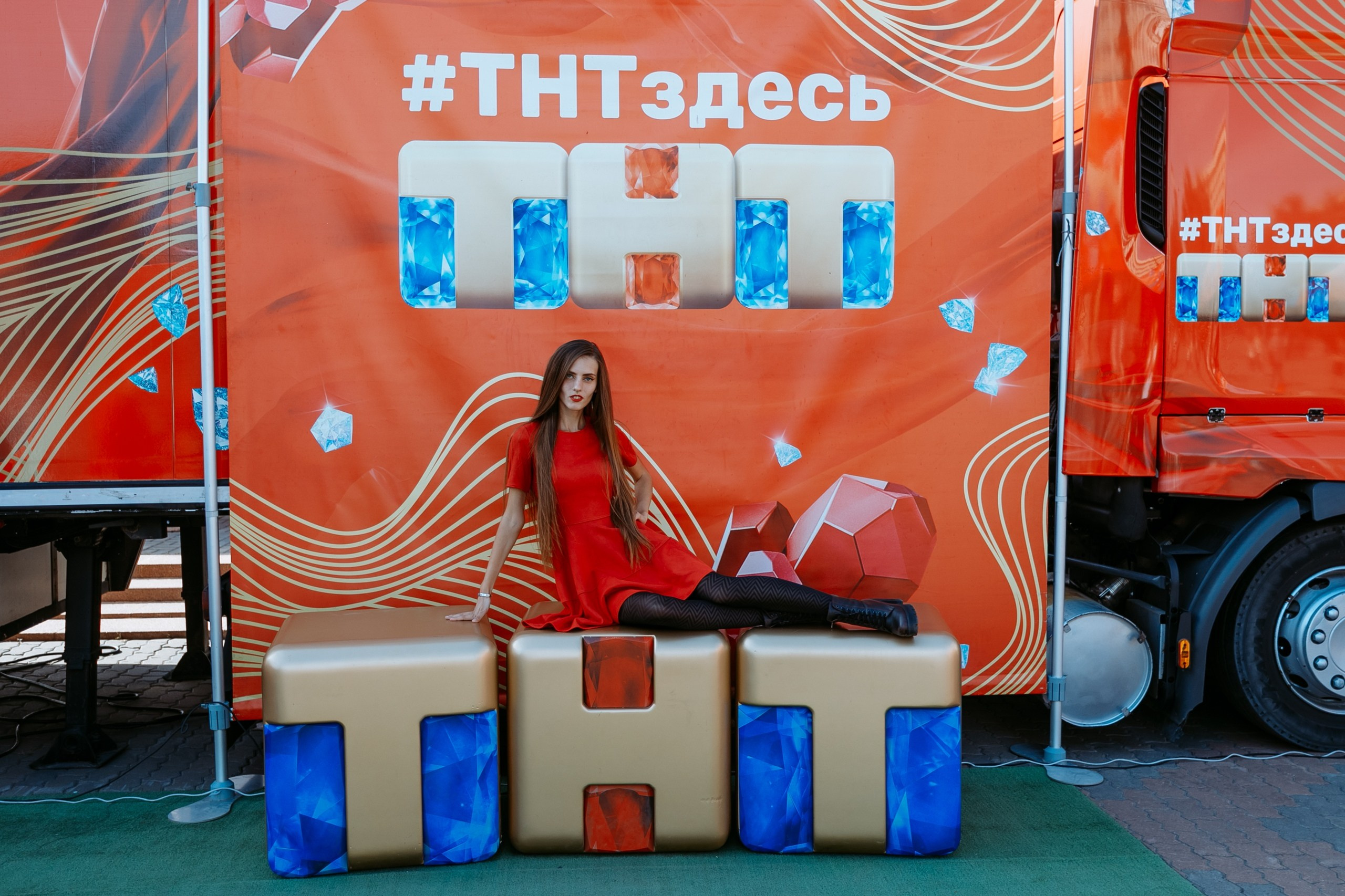 Попади на ТНТ @ Театральная площадь. Репортажный фотограф Максим Полянский. Москва, Санкт-Петербург, Красноярск