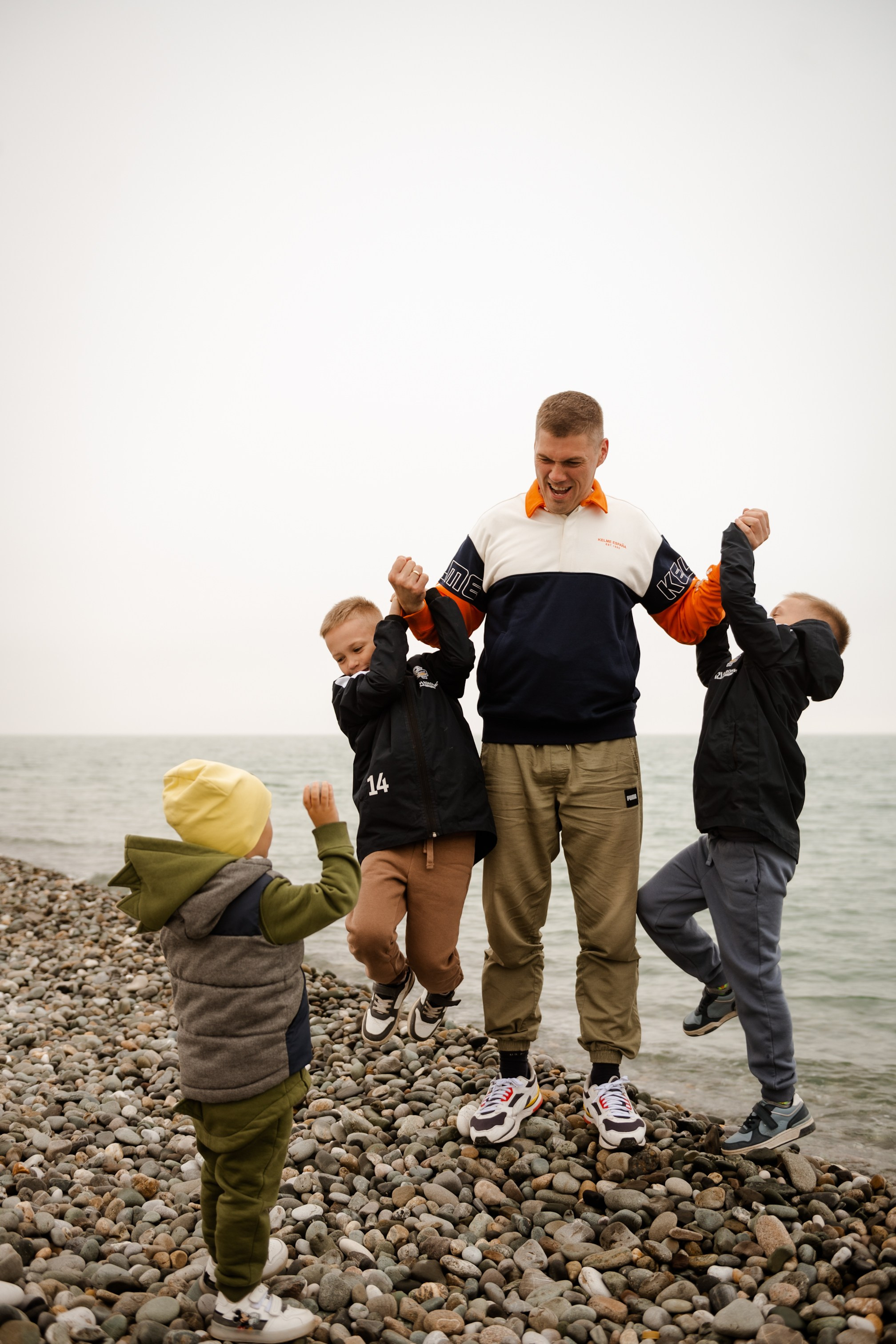Когда нет солнца, но есть настроение)). Свадебный и семейный фотограф София Невская