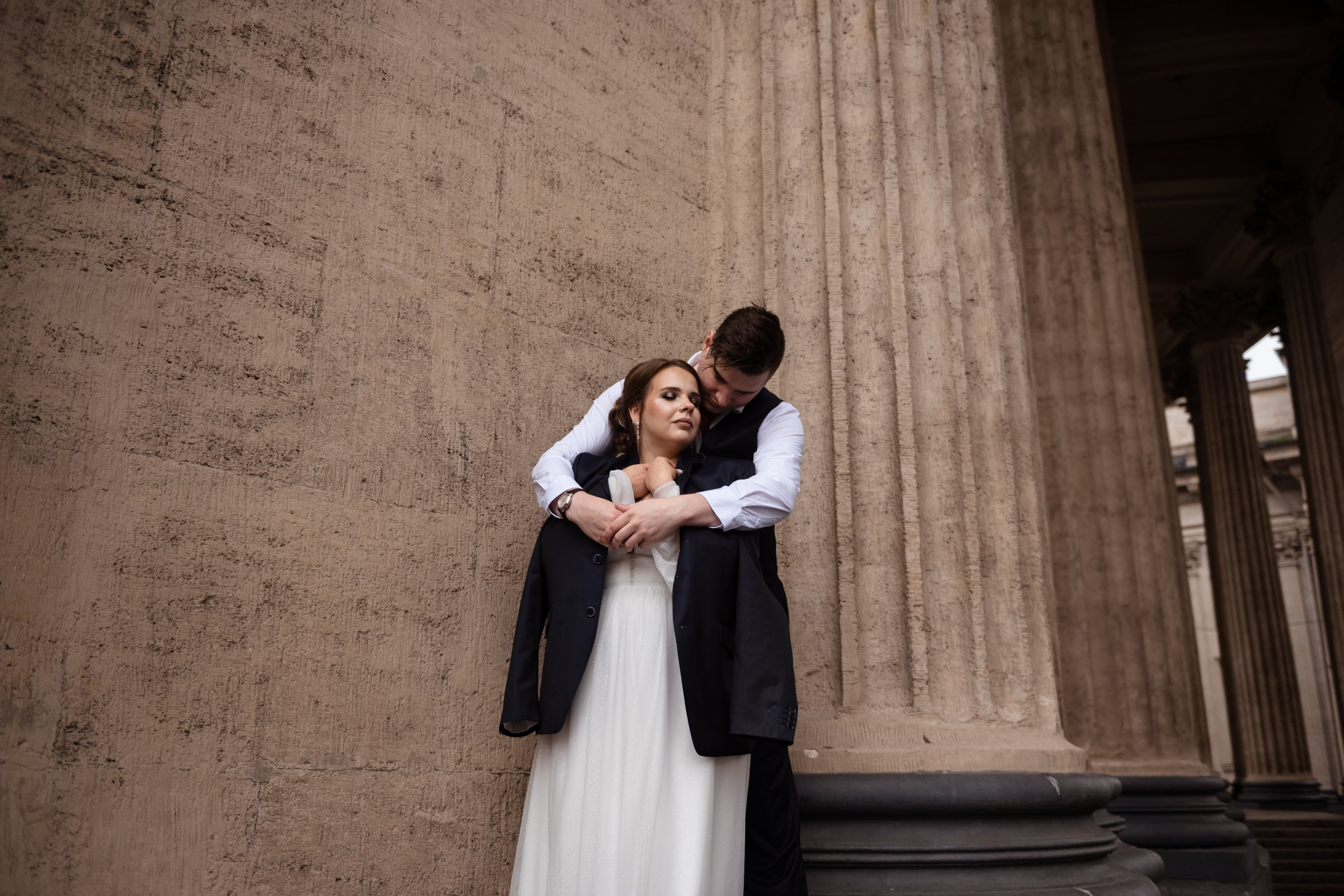 Любовь под дождем. Александр и Алена. Свадебный и семейный фотограф София Невская