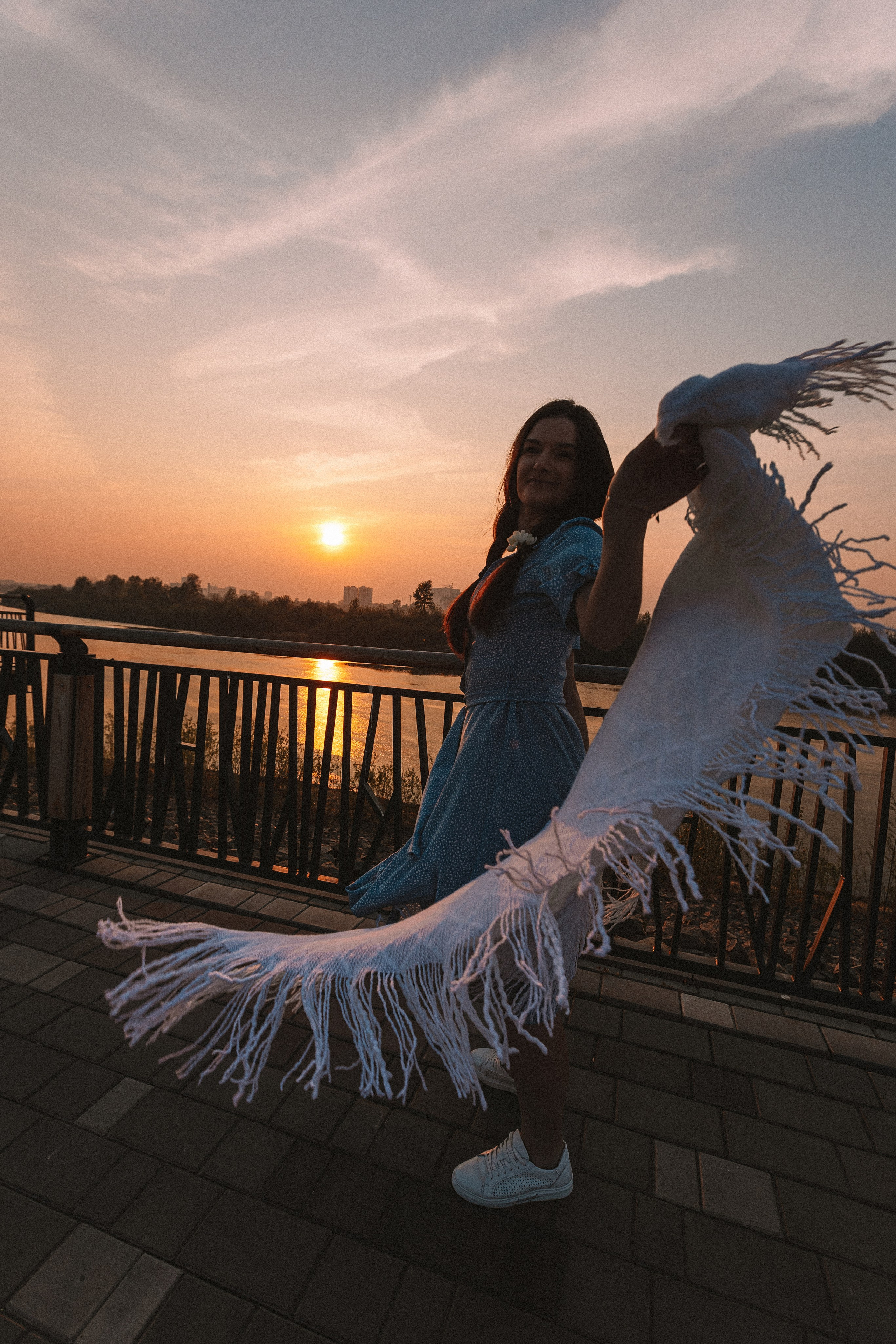 Яблони. Семейный фотограф Тюмень, фотограф на роды Салмина Мария