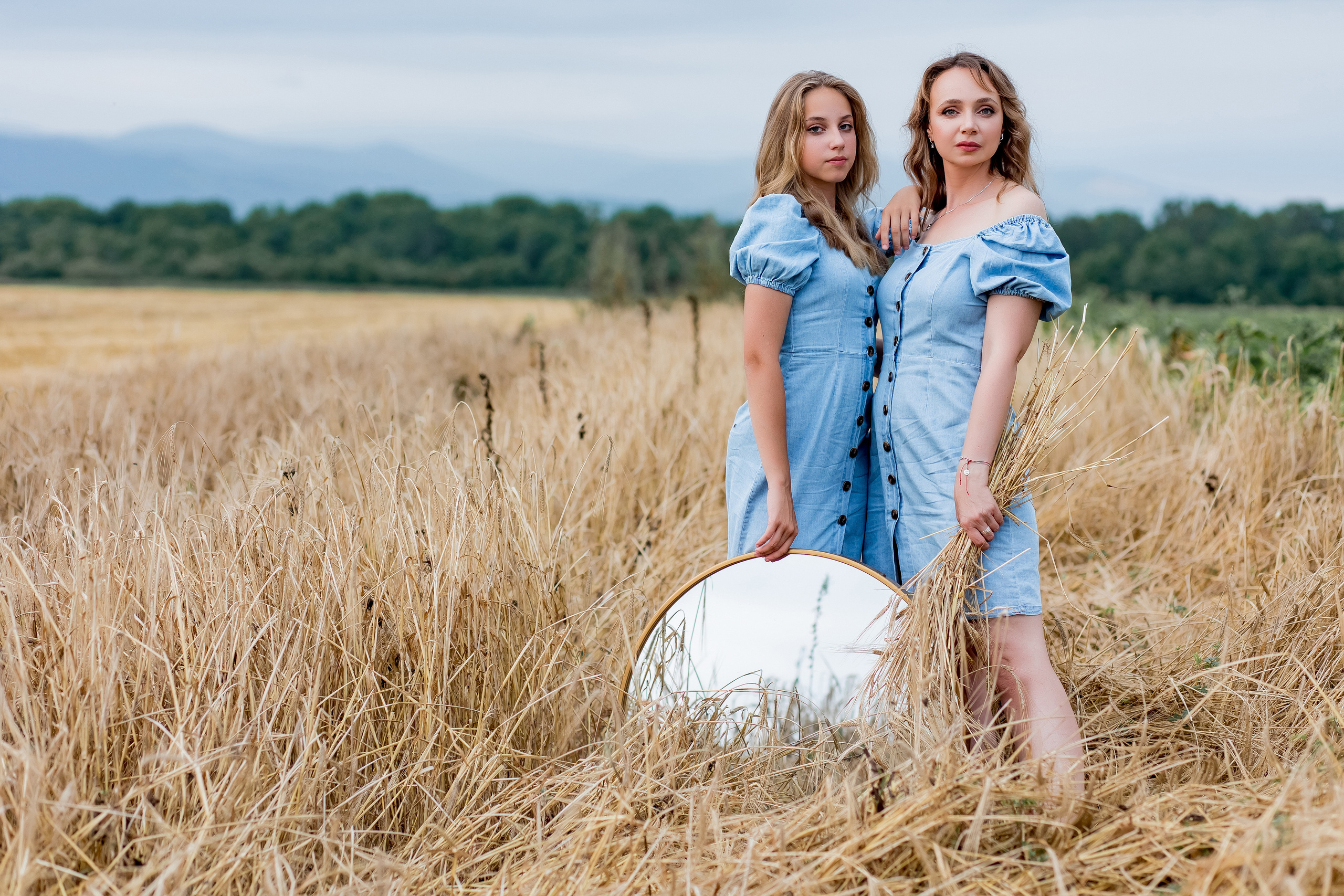 Оля и Поля. Детский и семейный фотограф город Артём Елена Пушкина, Приморский край