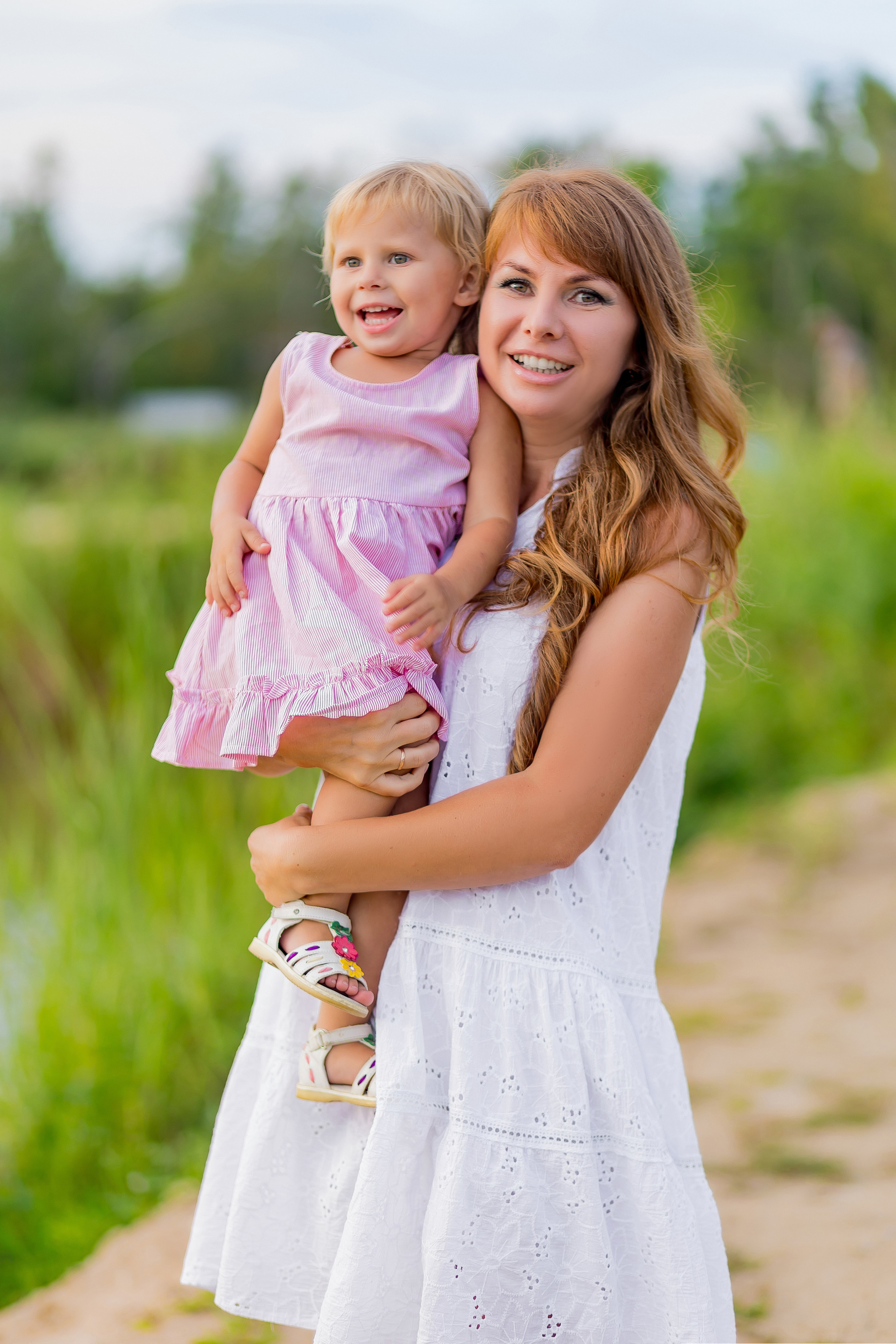 Елена. Детский и семейный фотограф город Артём Елена Пушкина, Приморский край