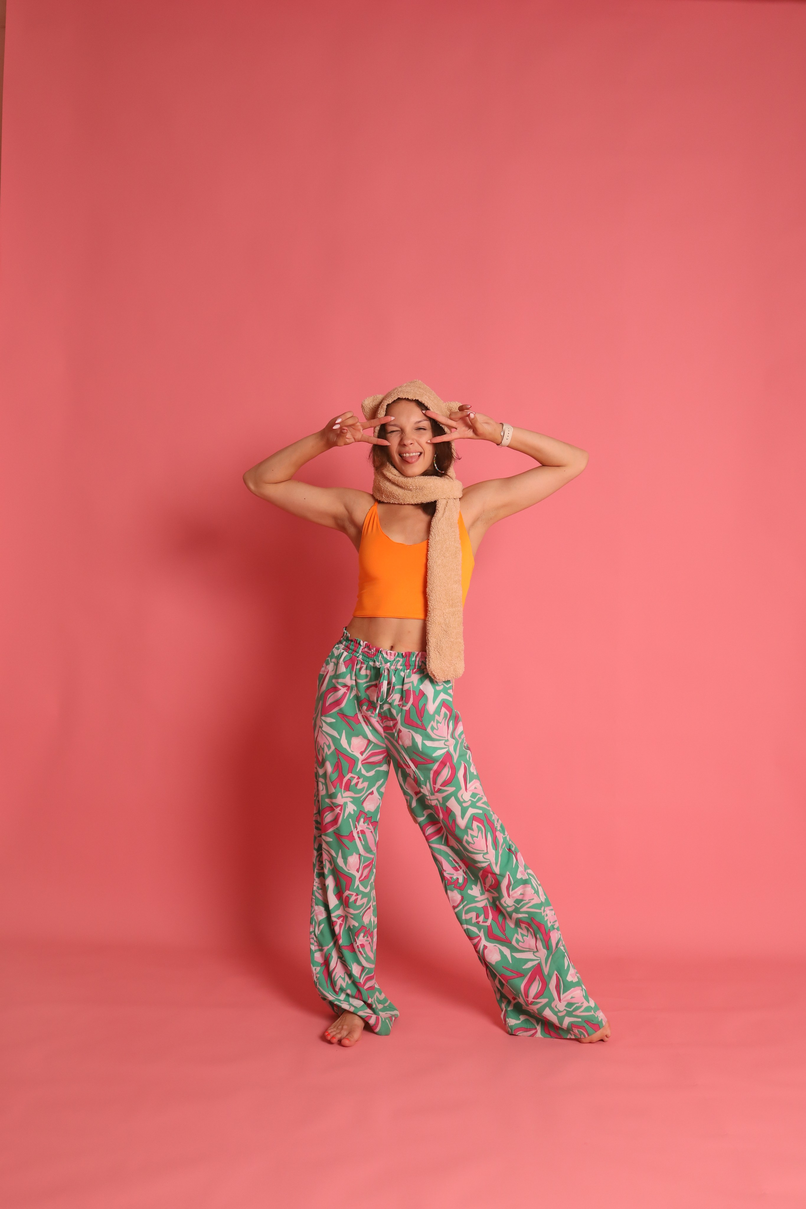 Реальные отзывы посетителей фотостудии без фотографа. Фотостудия самообслуживания. Студия без фотографа в Твери