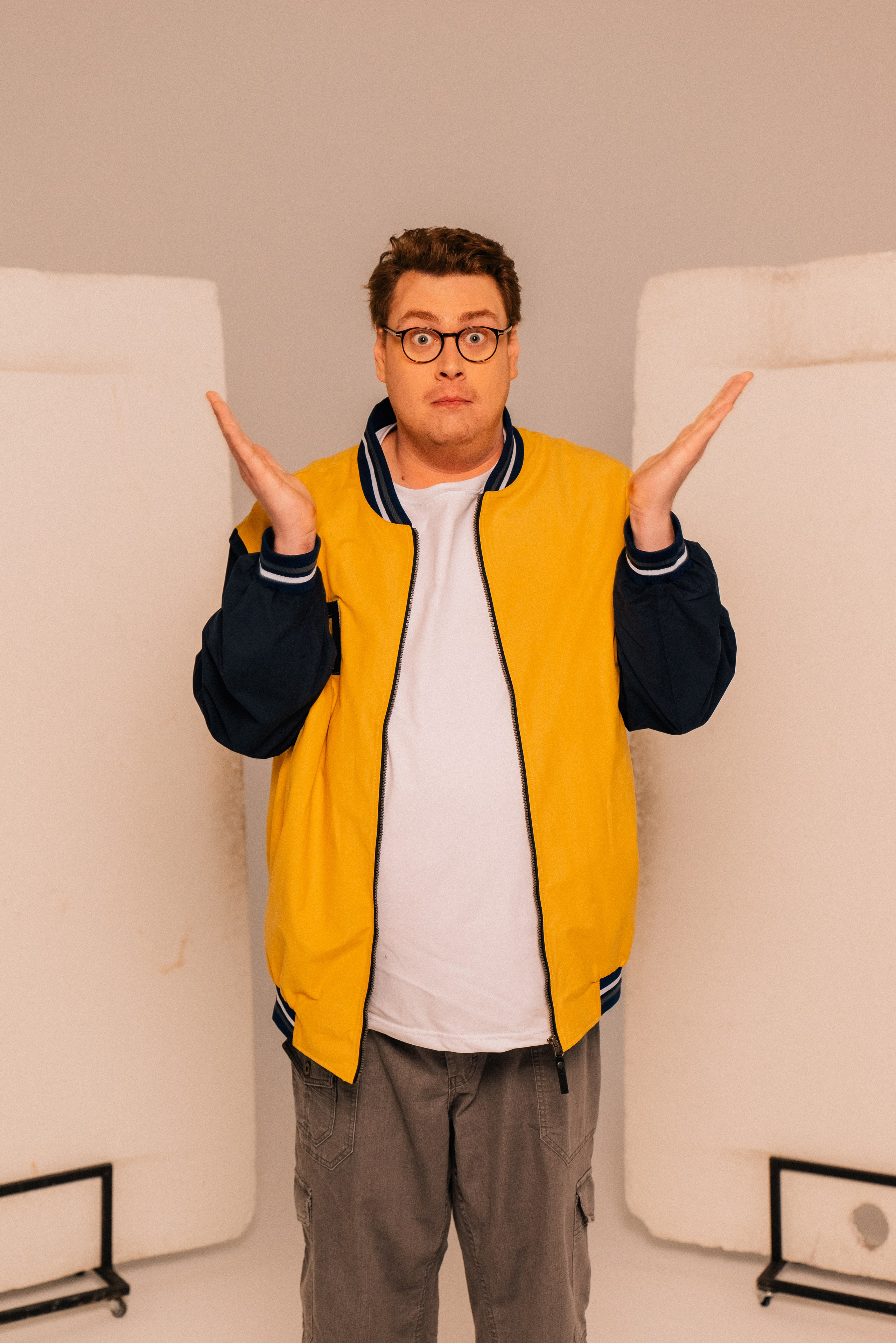 Дэниэл Барнс Актёр, сериал Олдскул, сериал Москва слезам не верит все только начинается