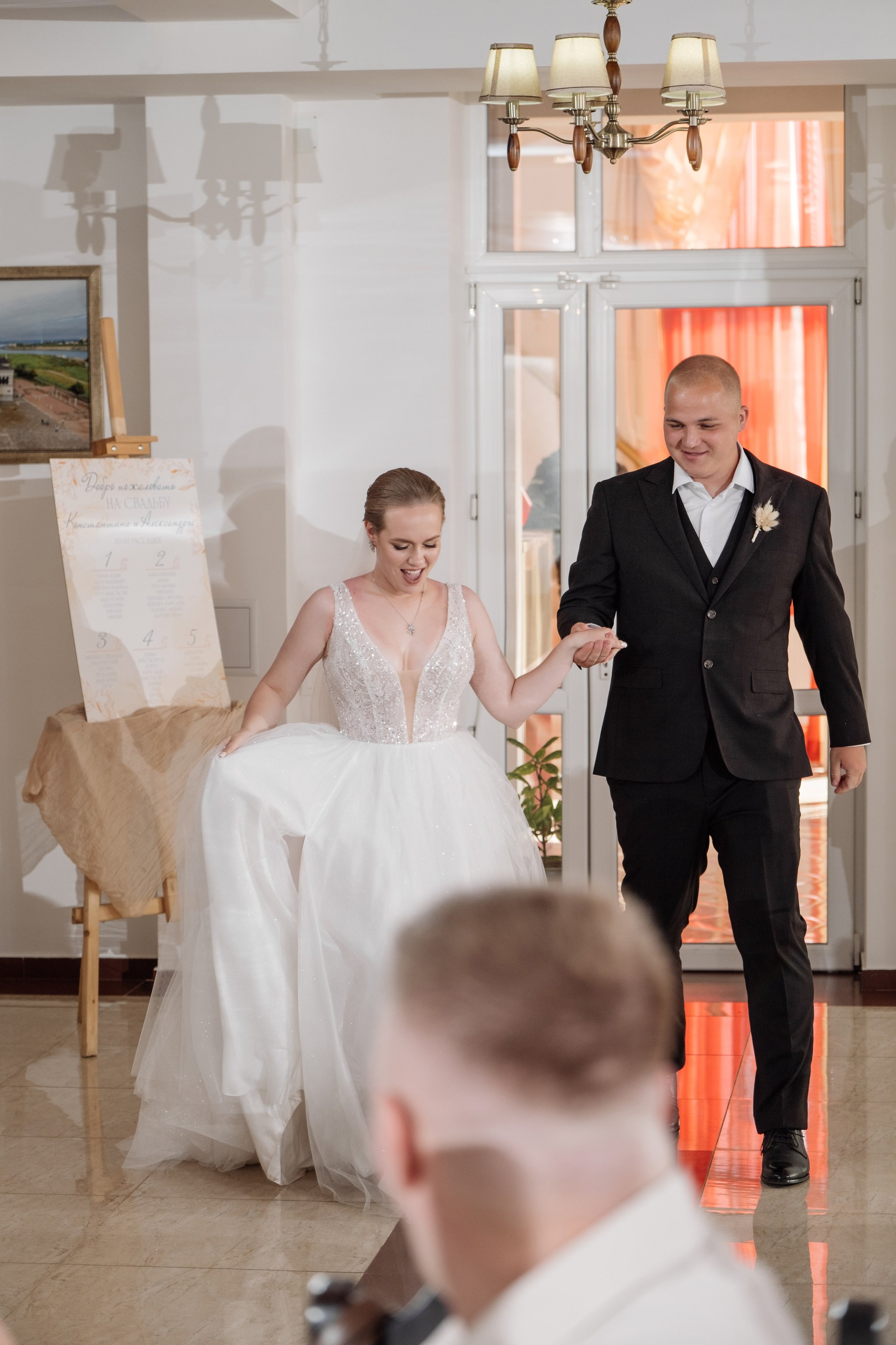 Свадебный ретопртаж. Профессиональная фотосъемка в Крыму. Натуральные эмоции и живые кадры. Забронируйте дату прямо сейчас!