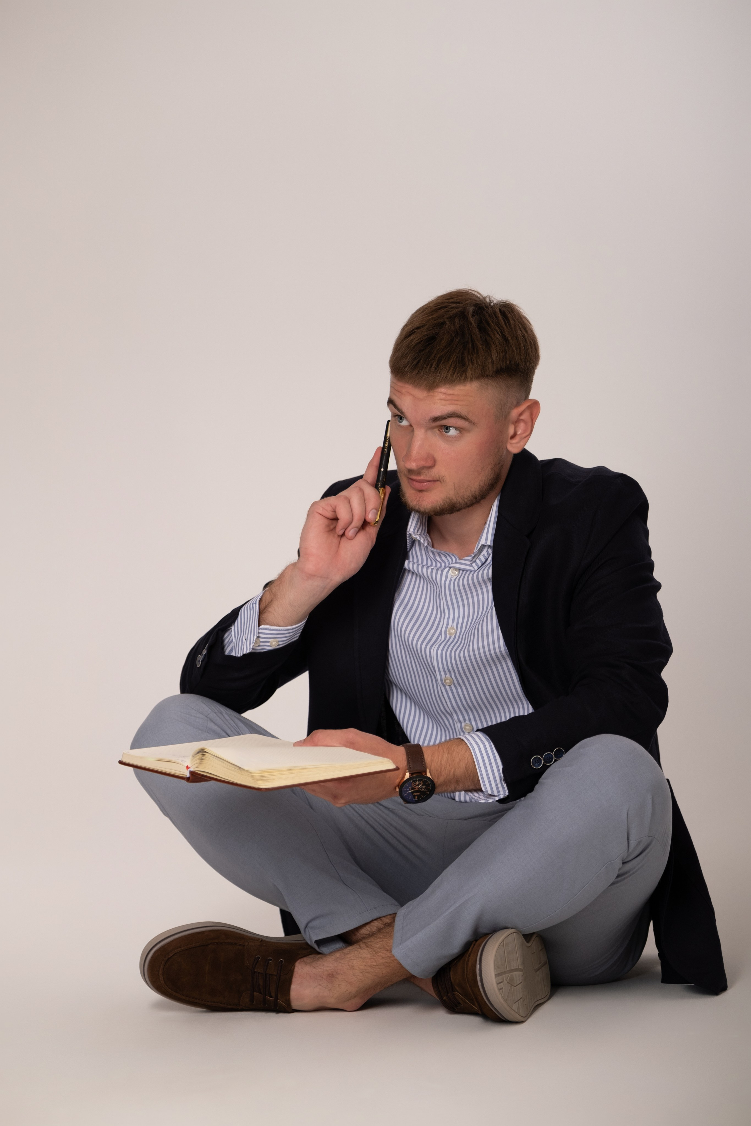 Владимир. Профессиональная фотосъемка в Крыму. Натуральные эмоции и живые кадры. Забронируйте дату прямо сейчас!