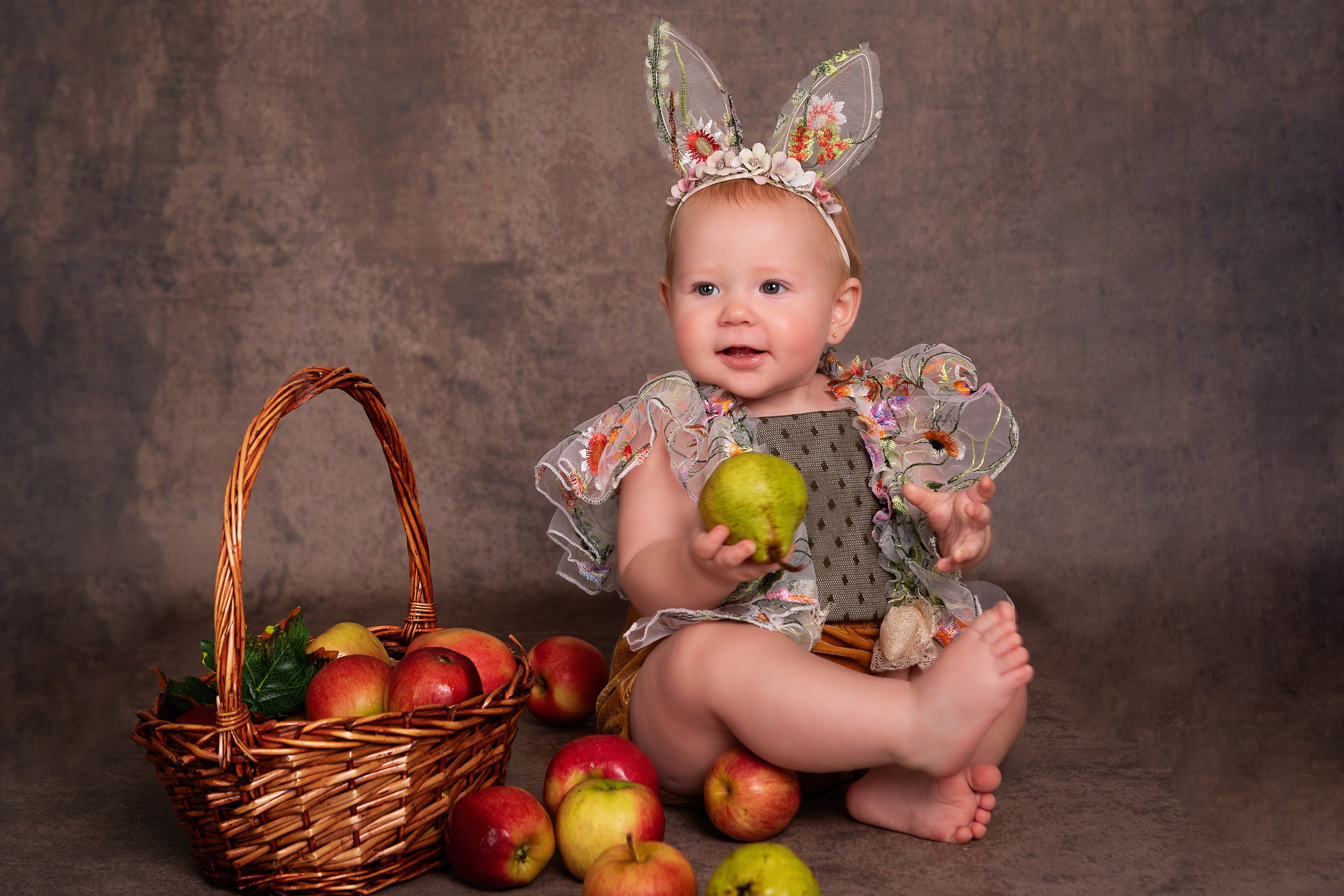 Фотопроект «Осень 2025». ФОТОГРАФ НА ГОДИК, БЕРЕМЕННОСТИ, НОВОРОЖДЕННЫХ, КРЕЩЕНИЯ МОСКВА