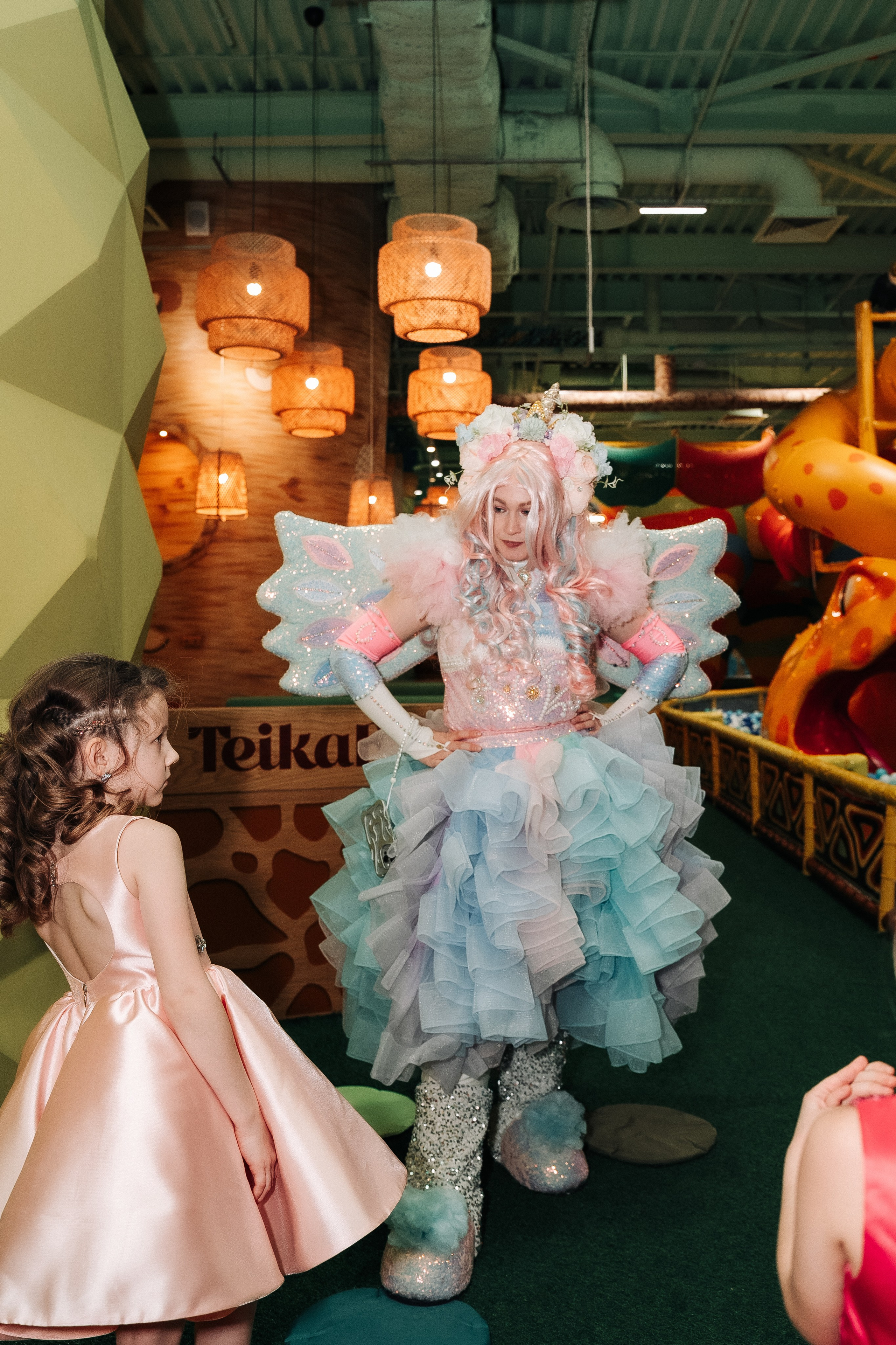 День рождения в Takaboom Vegas Крокус Сити. Свадебный и семейный фотограф в Москве и МО Геннадий Туманцев