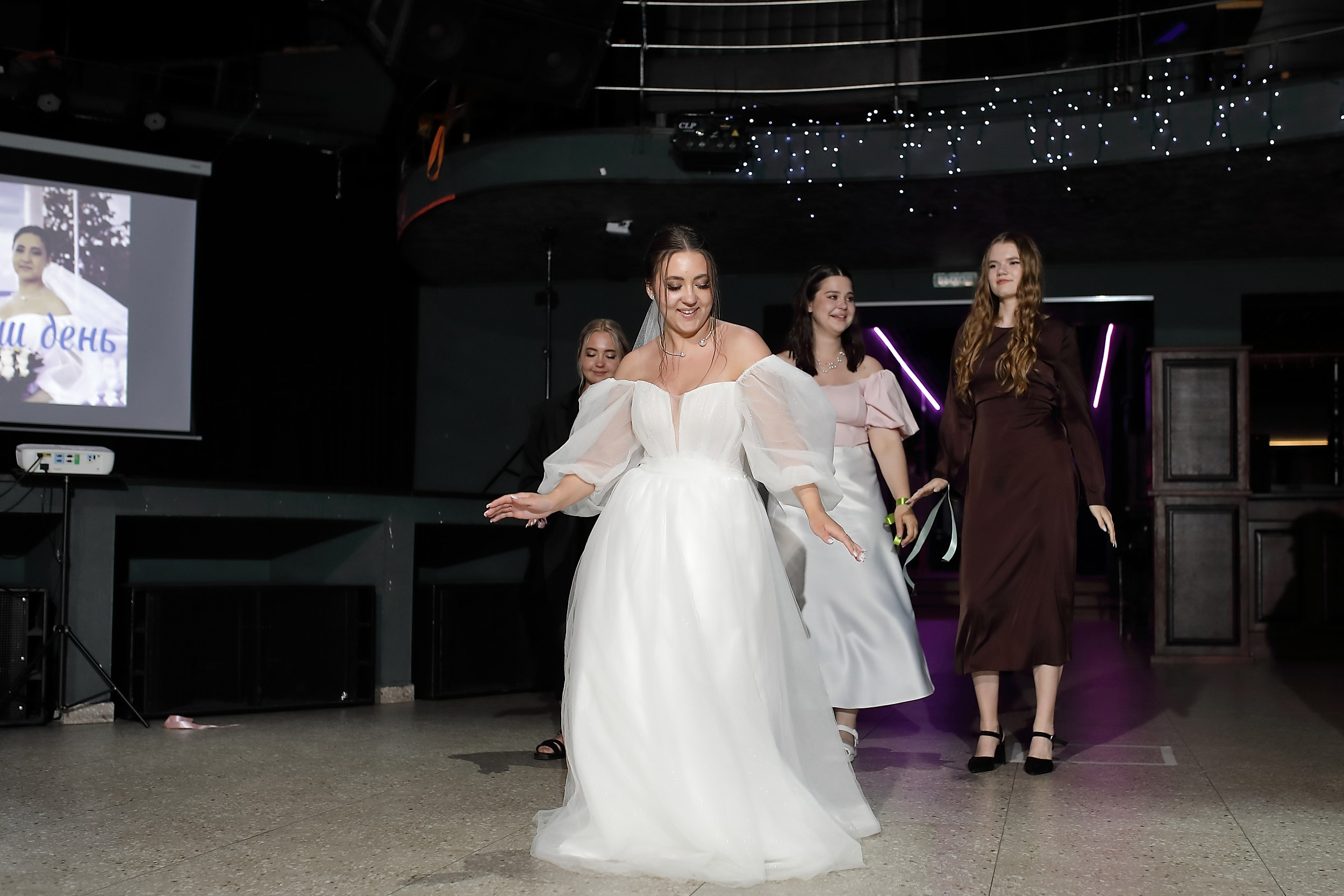 Роман и Софья. Свадебный и семейный фотограф и видеограф в Екатеринбурге Полянские Тимур и Анастасия