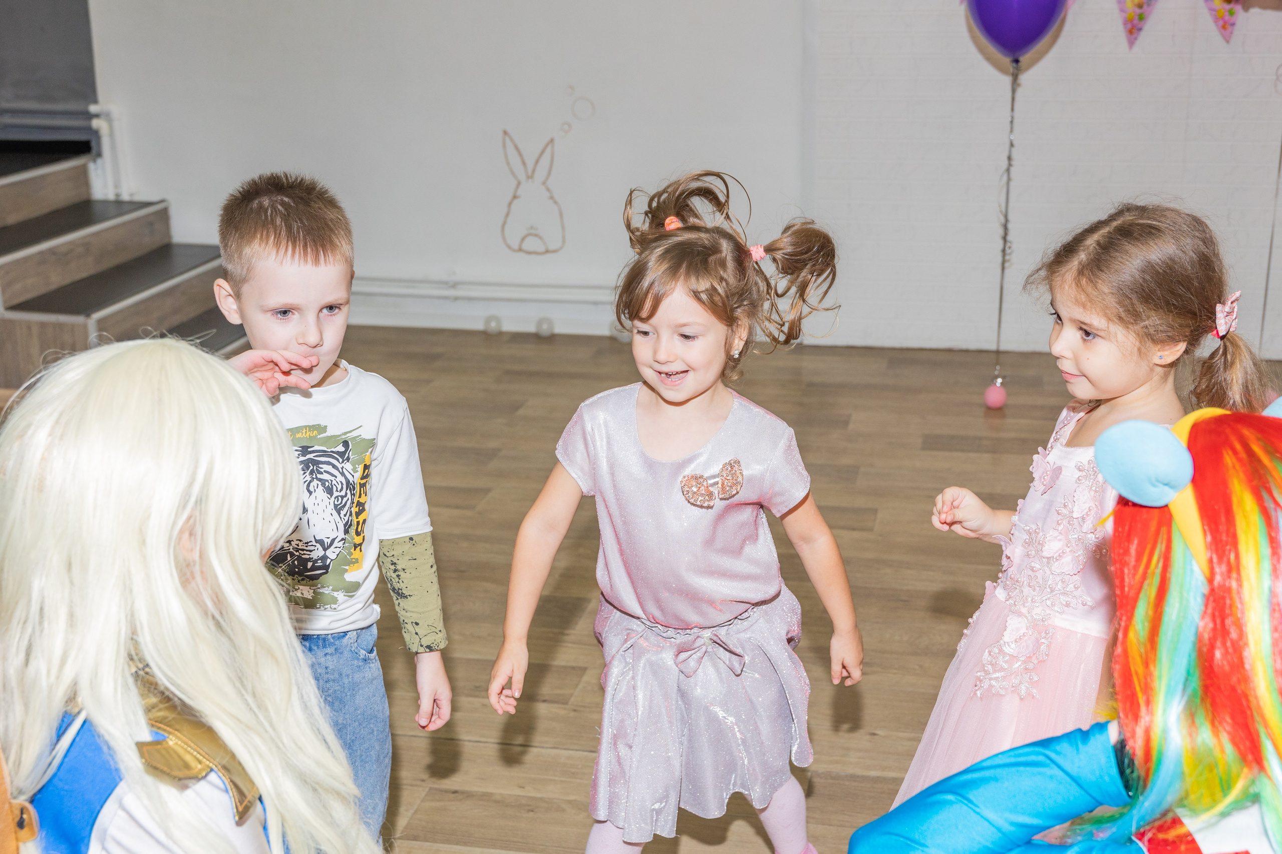 День Рождение Есении в Rabbit Holl. Выпускные альбомы во Владивостоке