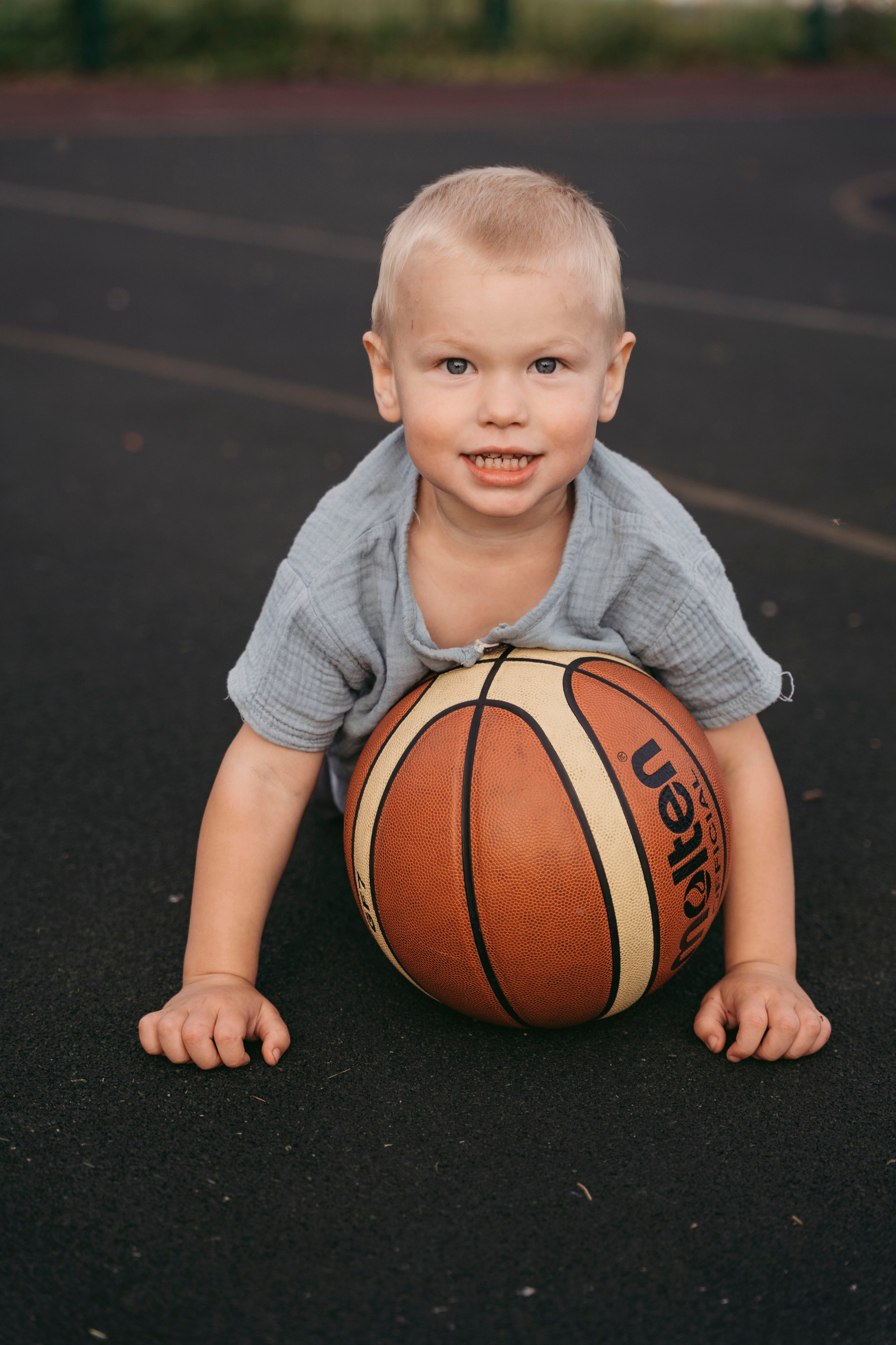 На улице. Фотограф Волгоград Ксения Устинова