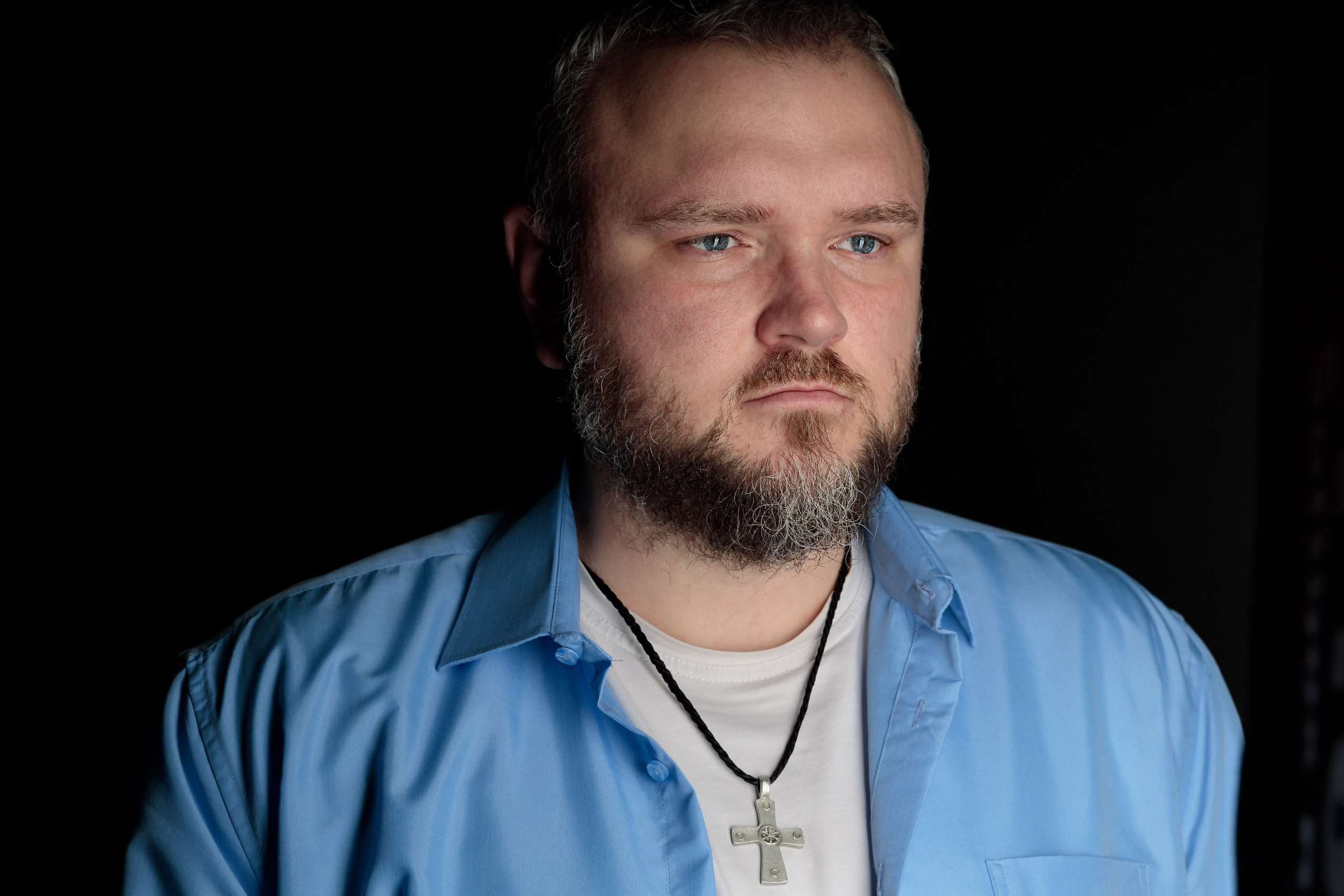 Эмоциональный портрет. Фотосессии в студии СПб Портретный фотограф — Юрий Торлопов