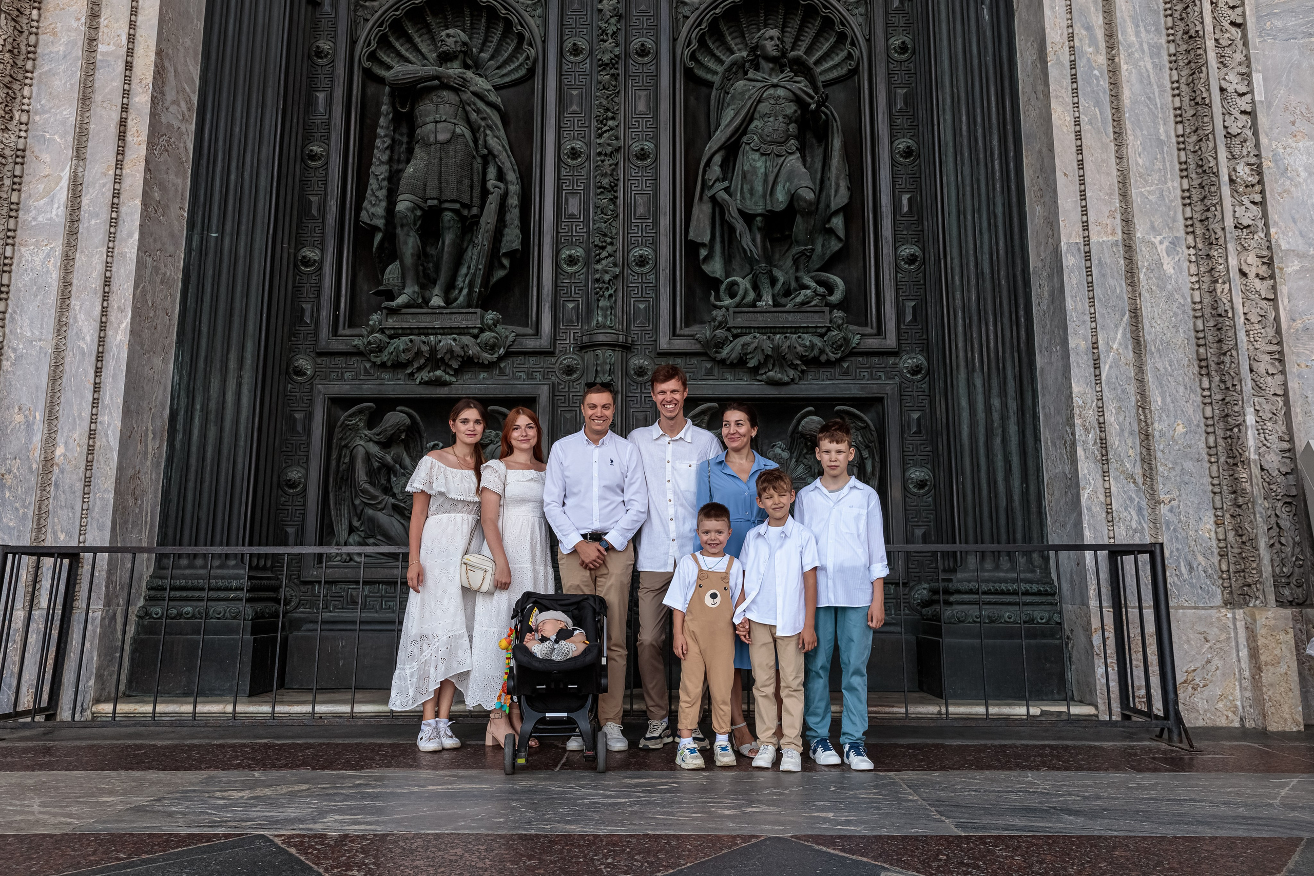 Мл. Иоанн. Рассказ о таинстве Крещения. Анонс. ФОТОГРАФ РАДОСТИ Фотосессия в студии СПб. Портретный фотограф — Юрий Торлопов