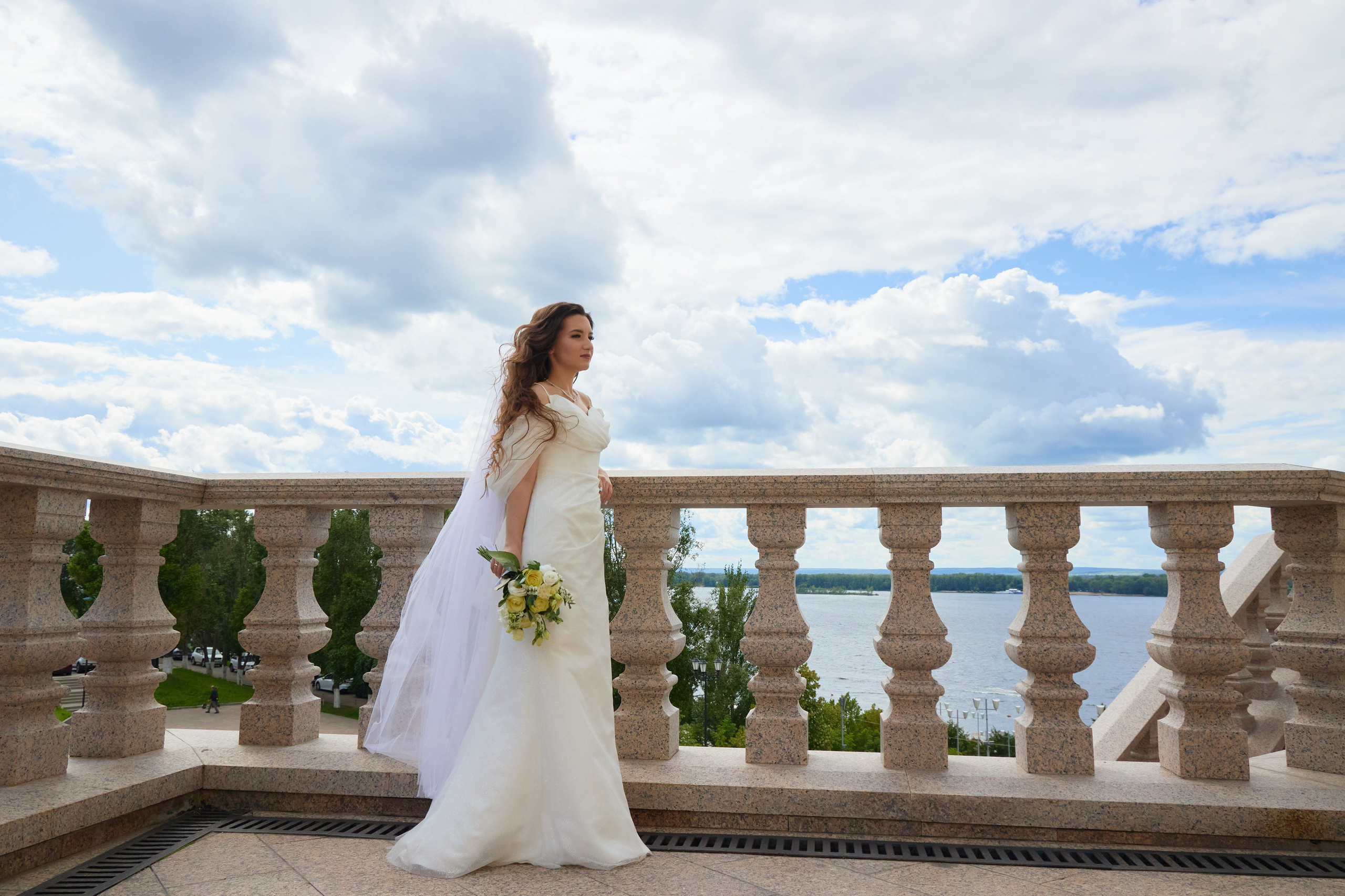 Свадебная фотосессия в студии «ЧеБэ» Самара. Свадебный видеограф и свадебный фотограф в Самаре Олег Слеб