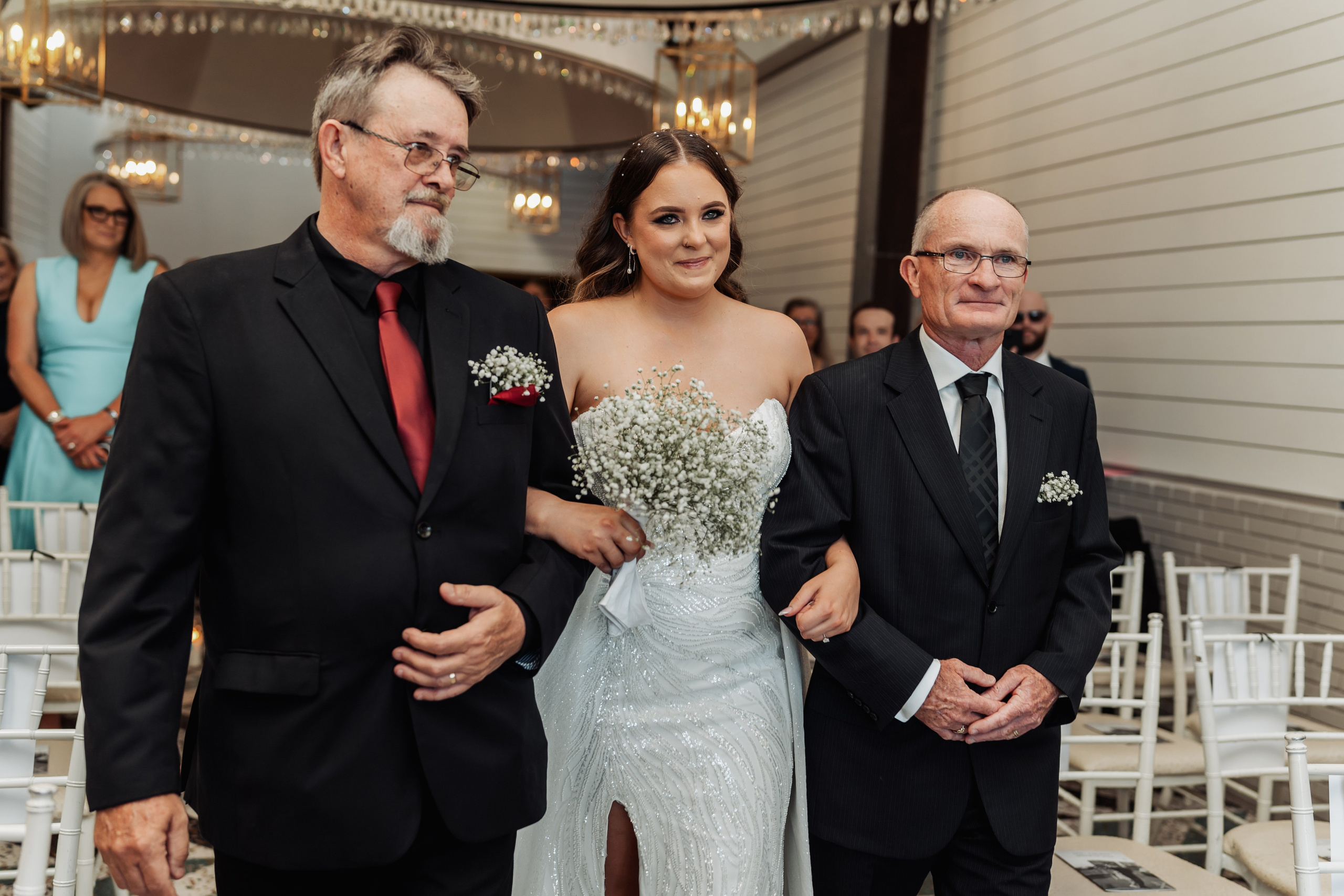 …Sweet embrace. Golden Moments Editing — We do Wedding’s Retouch and Video Editing