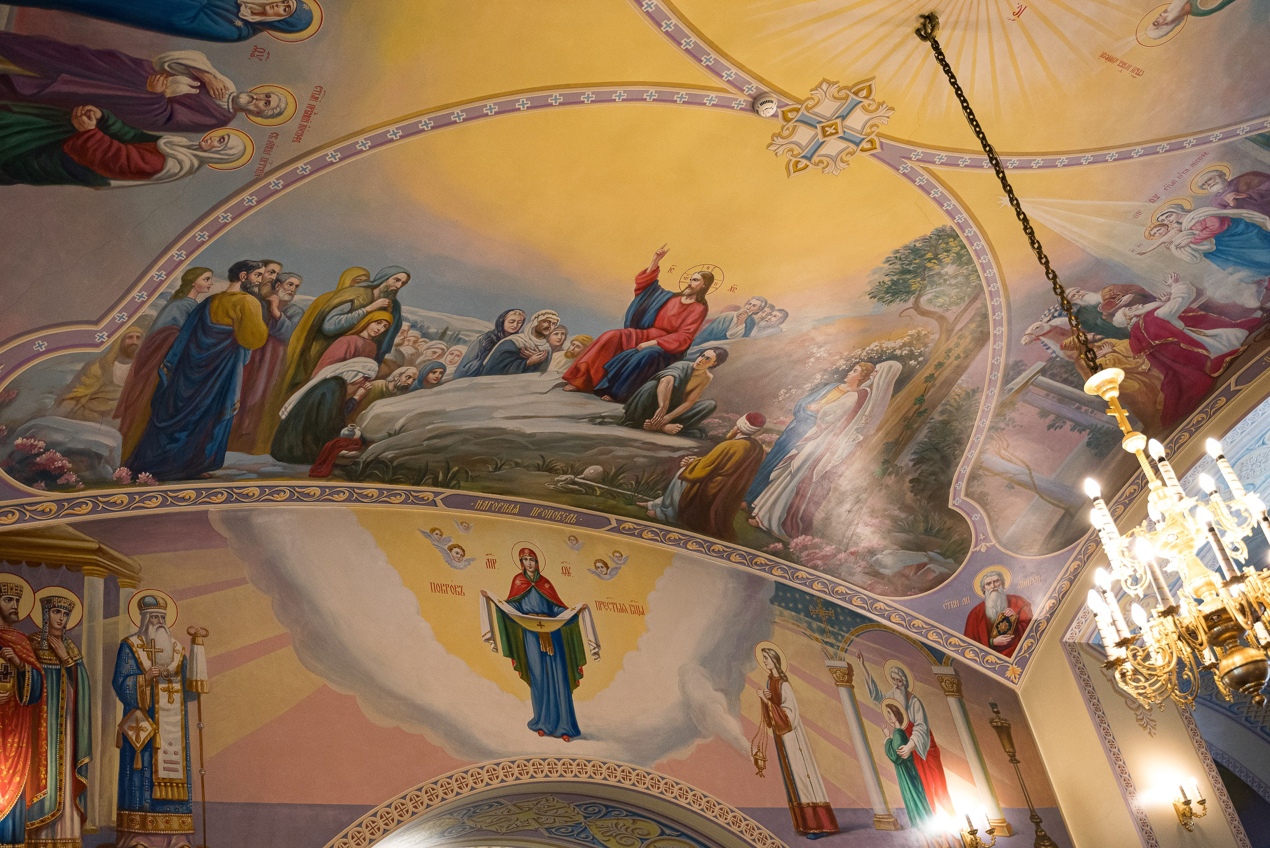 Крещение в Церкви Преображения Господня в Спас-Темне. Фотограф Ксения Огородова портфолио