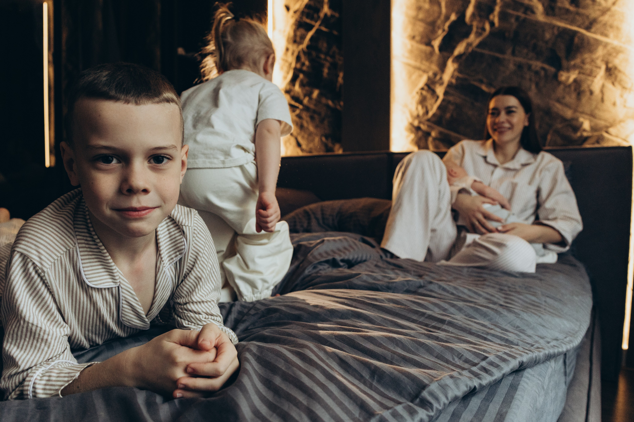 Familia de Nastya. Irina Krokhaleva. Fotógrafa de familias y parejas en Ekaterimburg, Rusia
