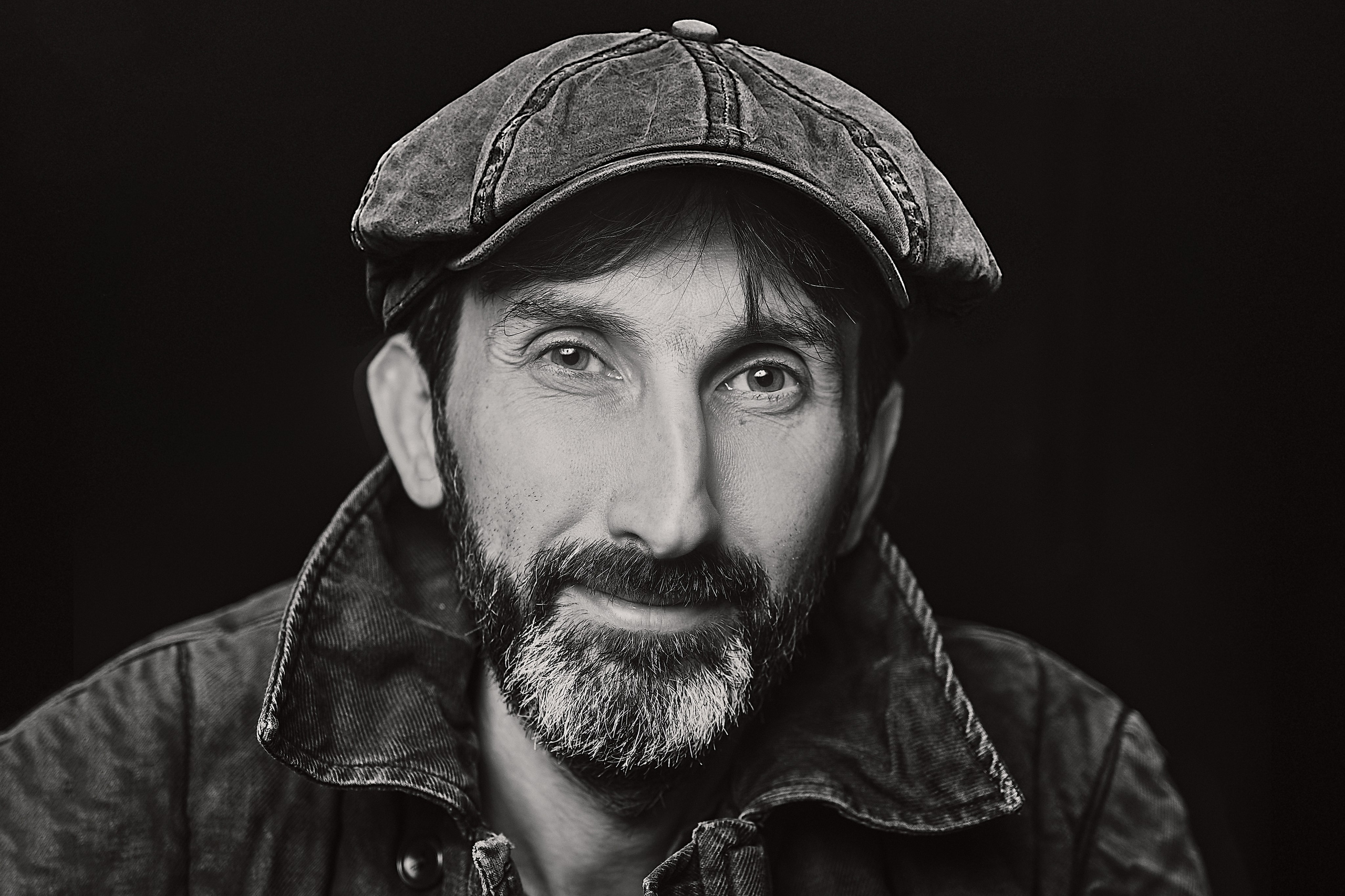 Герои спектакля «Сельские жители» театральной студии «Стихия» под руководством актрисы театра и кино Елены Медведевой. Фотограф Женя Пашкина