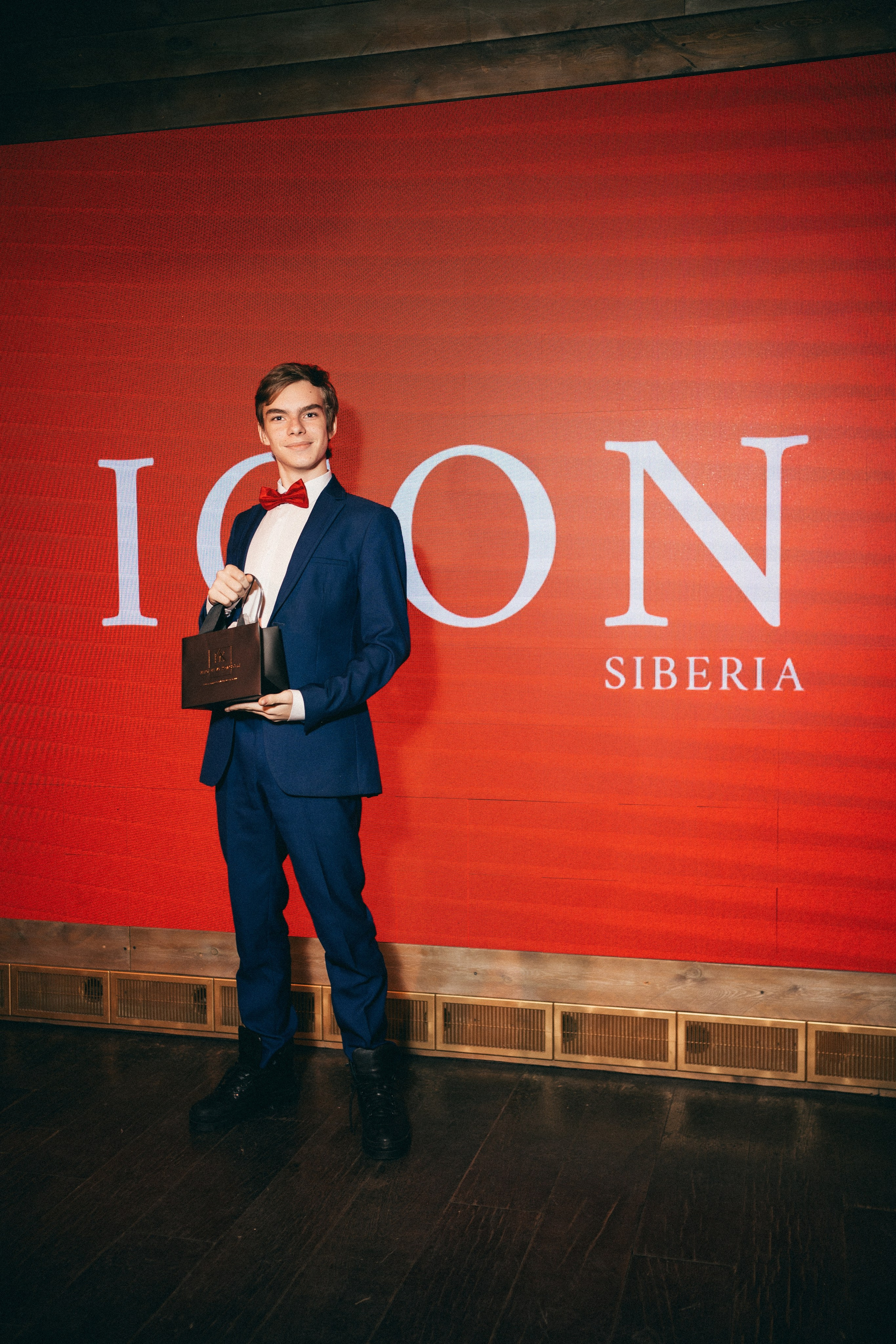Презентация новогоднего номера журнала ICON SIBERIA MAG. Фотограф на любое событие в Кемерово