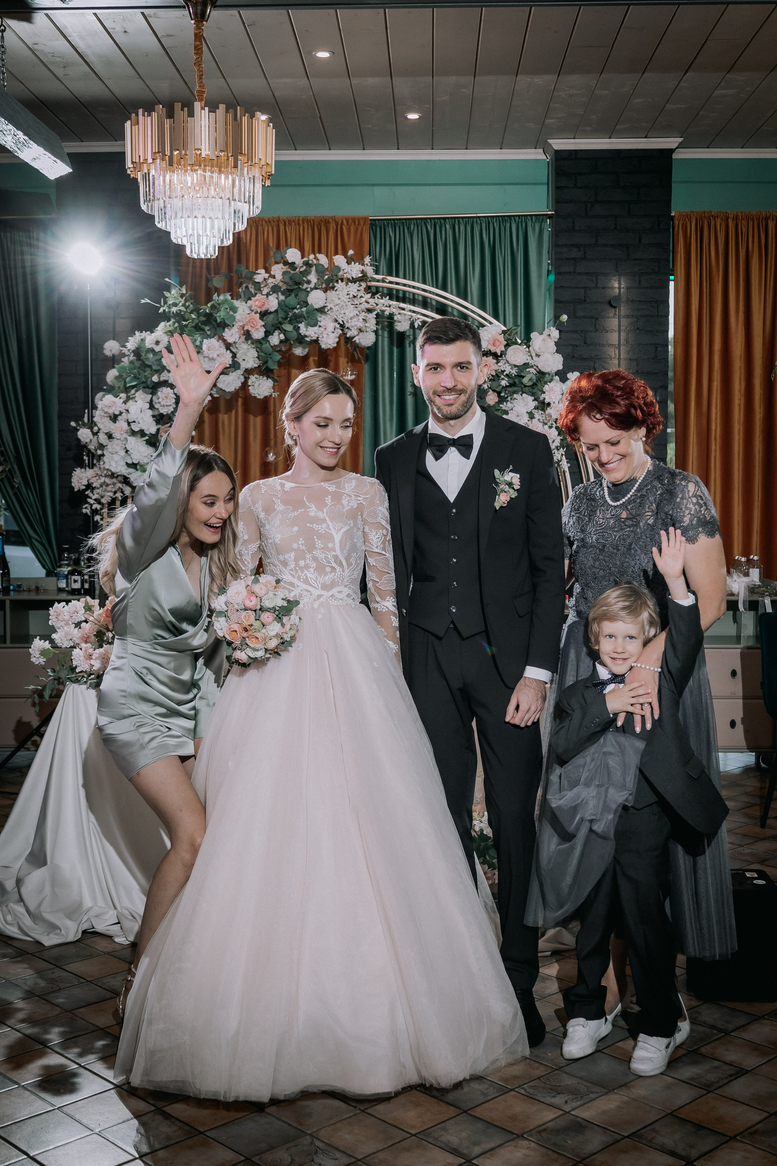 Свадебный день. Дарья и Джем. Свадебная фотография. Арина Рубах