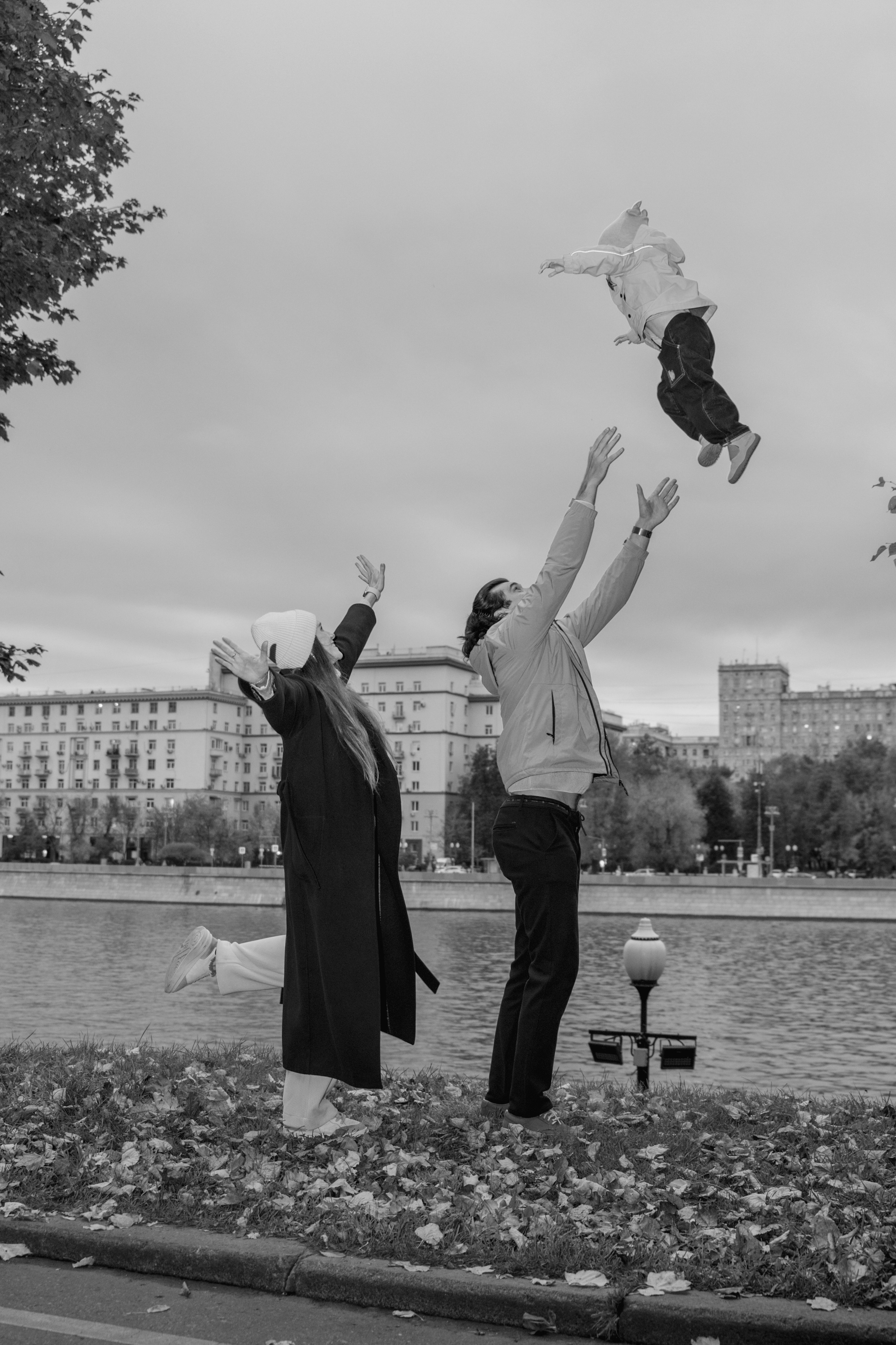 Нескучный Сад. Фотограф на роды в Москве. Фото и видео родов. Фотопроект «Продолжение рода»