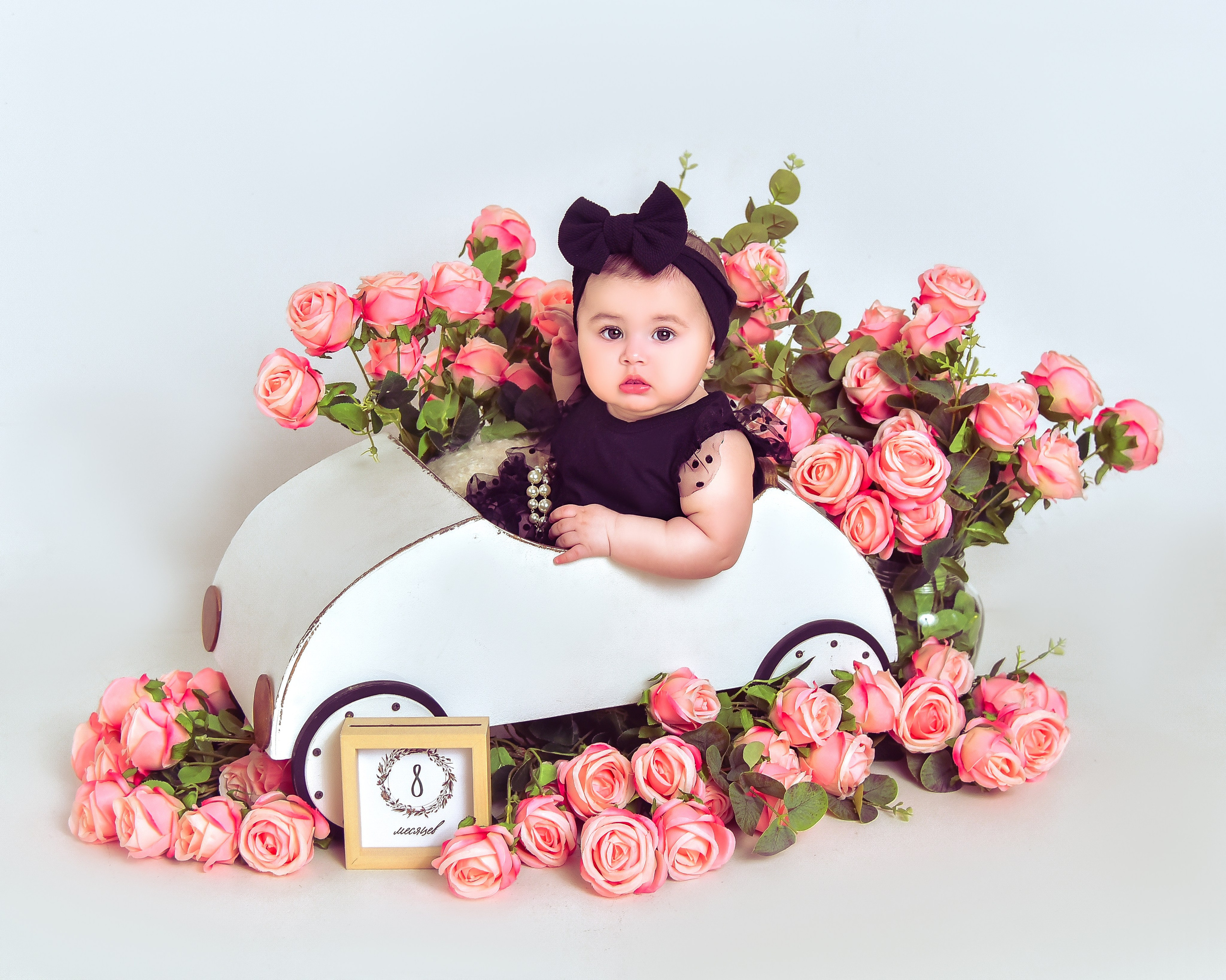 Малышки Антураж