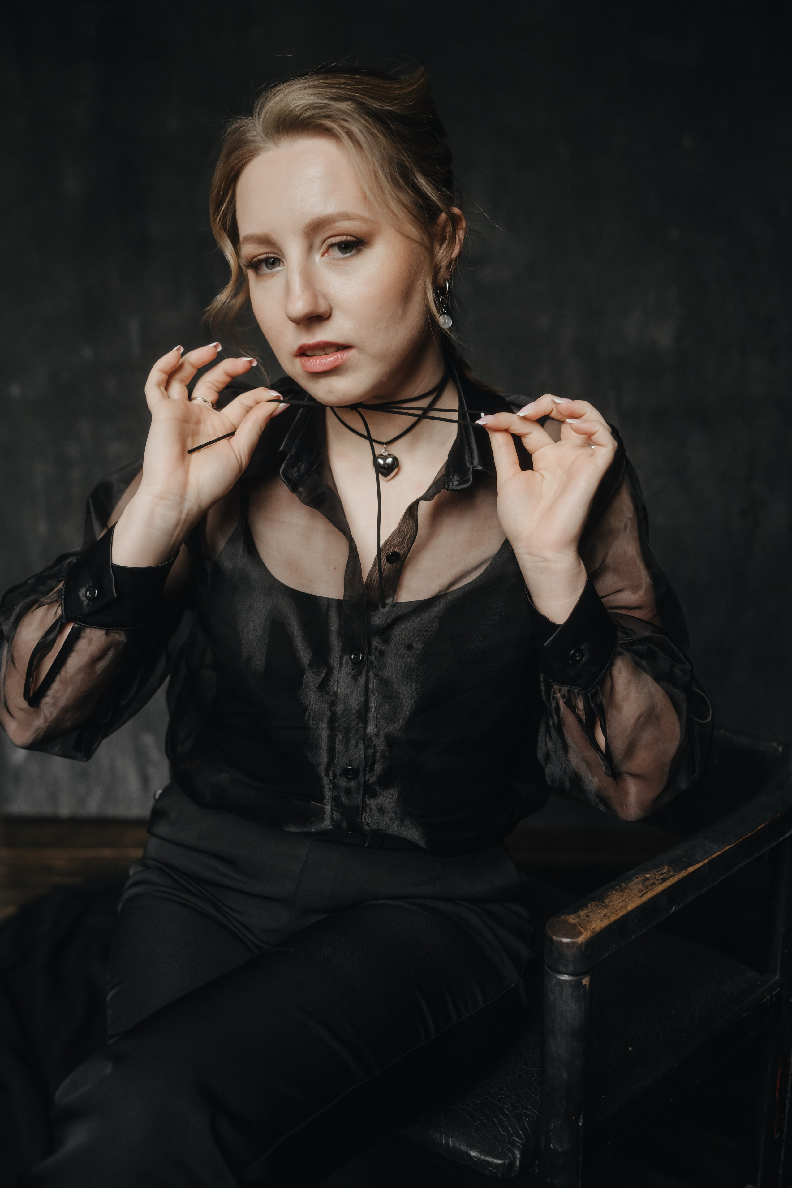 Love Story фотосессия в студии. Свадебный и семейный фотограф и видеограф, Крым, Москва, Санкт -Петербург