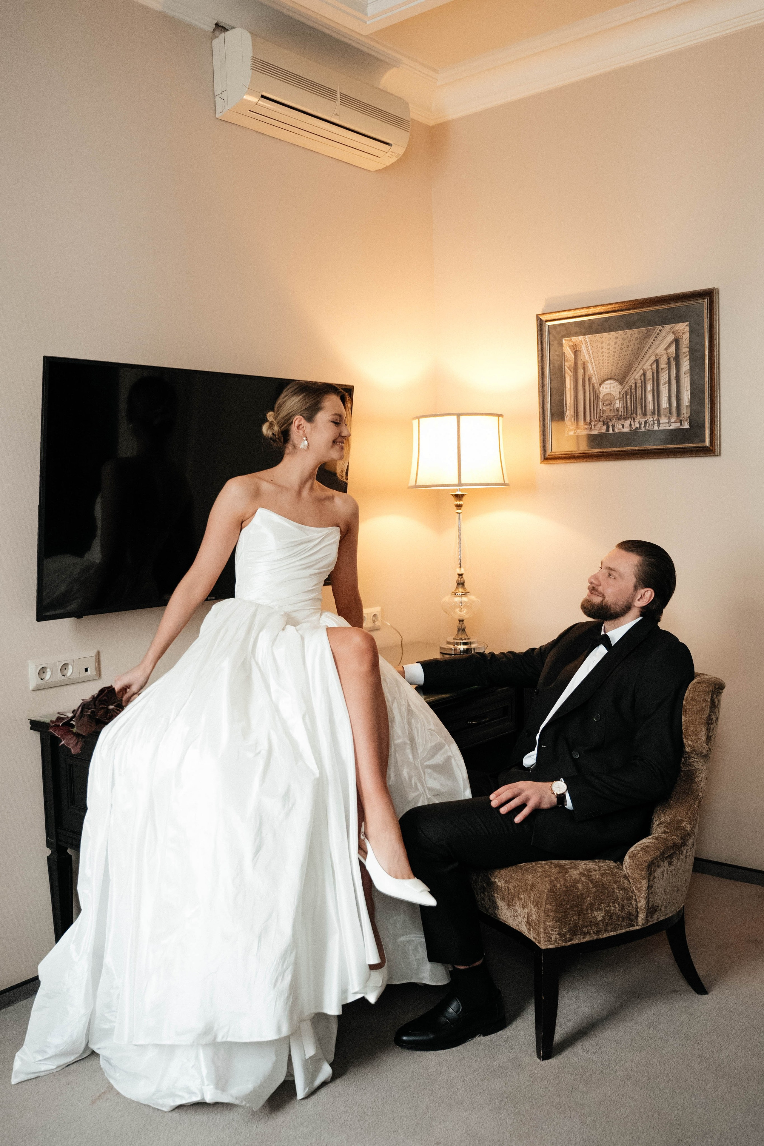 Алексей и Анастасия, творческая съемка в отеле Амбассадор. Свадебный фотограф Москва Александра Аверкова