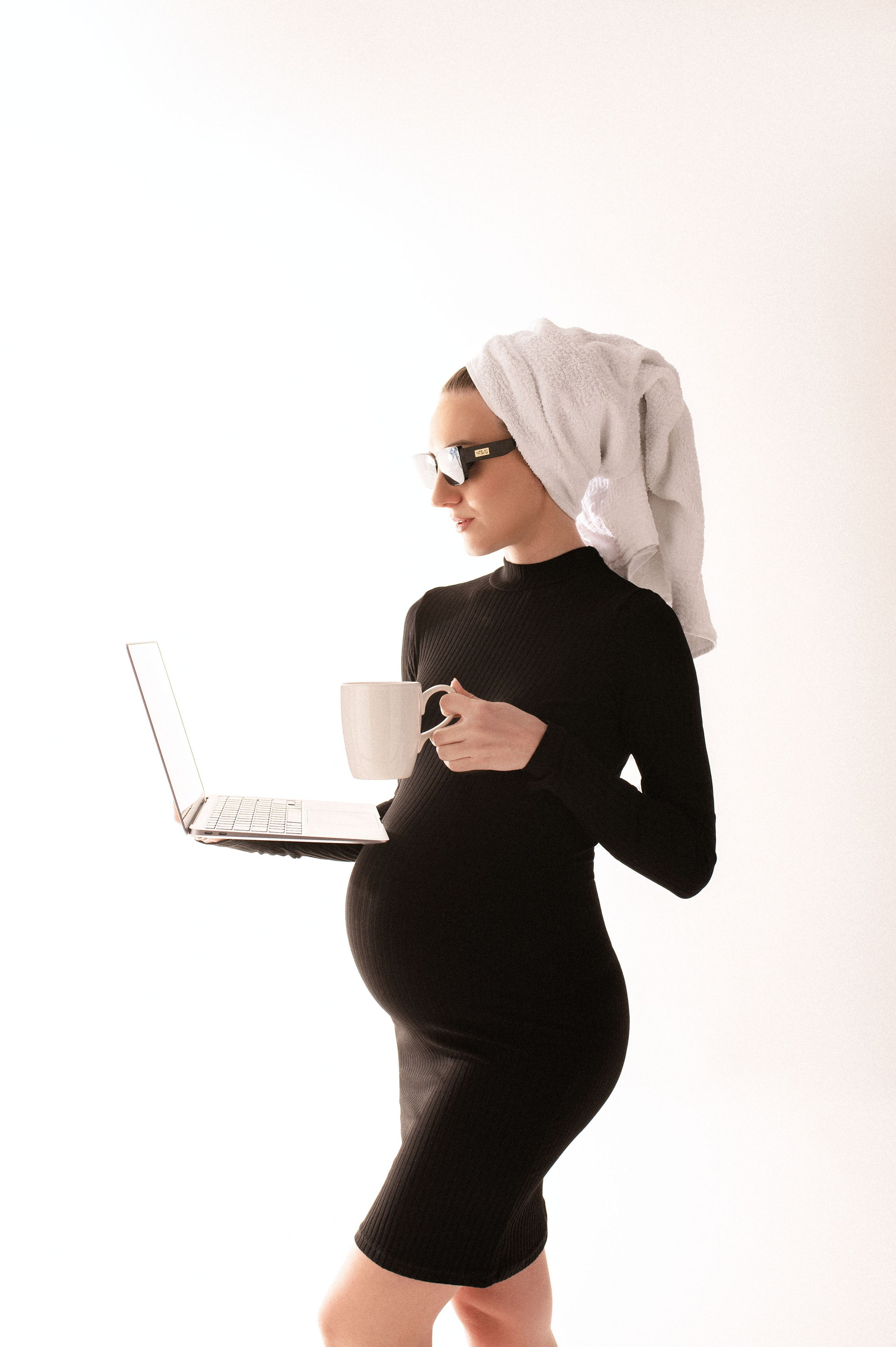 Валерия Крюкова. Фотостудия Алматы — 2 Stula.Studio | Аренда залов