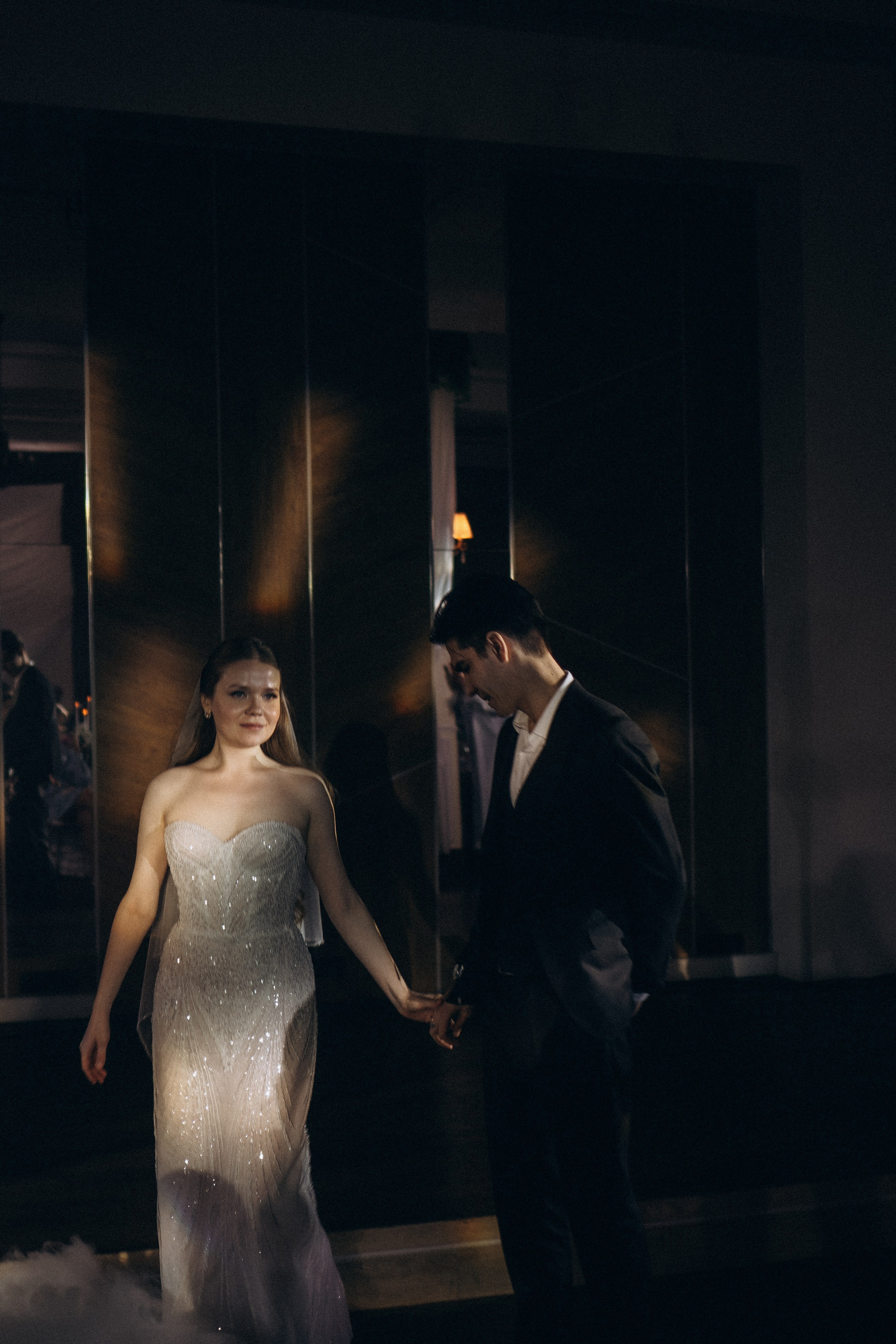 СВАДЕБНАЯ СЬЕМКА СБОРОВ В ОТЕЛЕ И ВЫЕЗД НА ЦЕРЕМОНИЮ (СНЯТО В СИБИРЕ В НИЖНЕВАРТОВСКЕ). Профессиональный фотограф, Санкт-Петербург — Виктория Богомолова