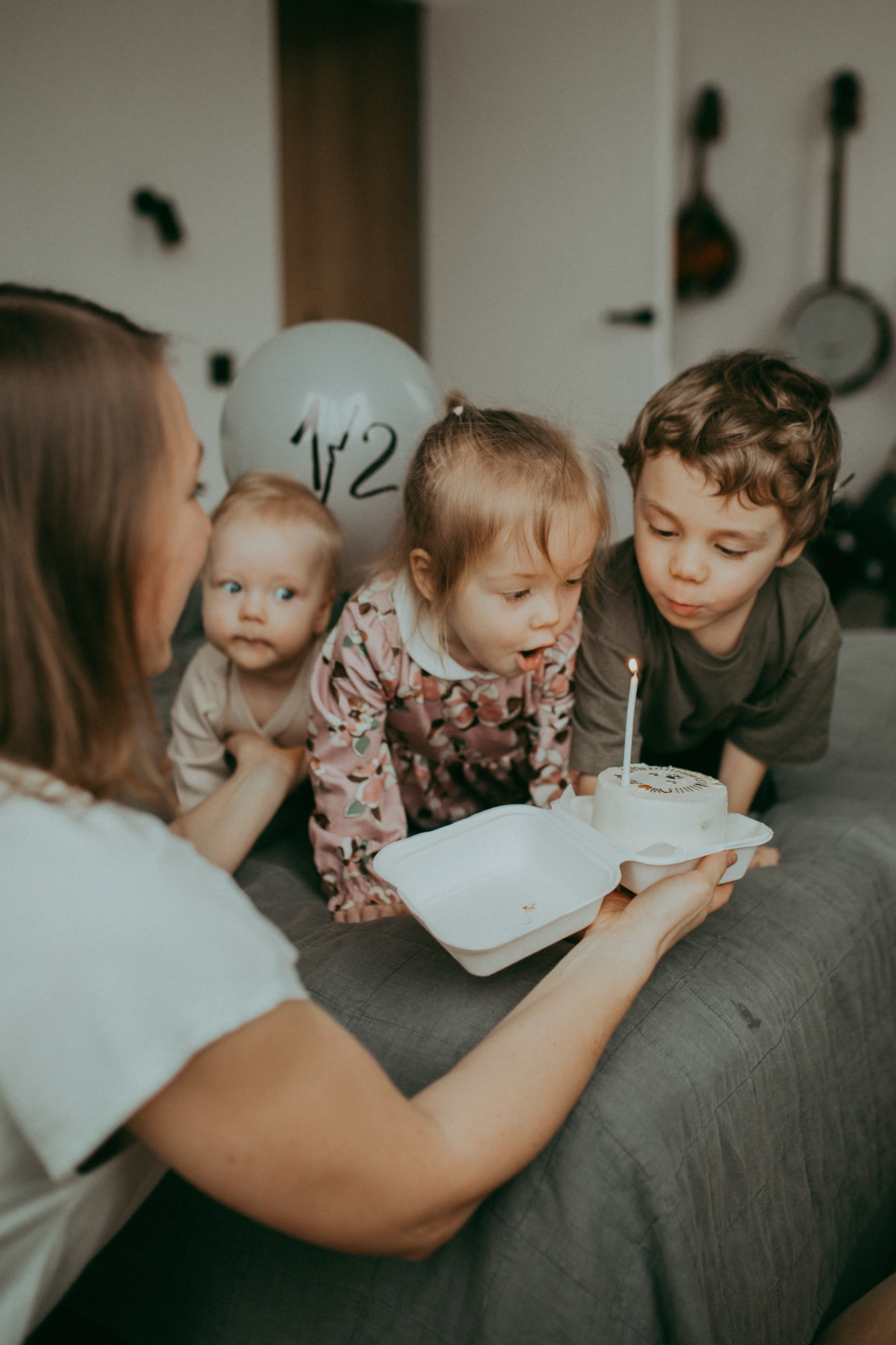 Феде 6 мес. или операция по захвату торта. Семейный фотограф Санкт-Петербург Елена Корытцева