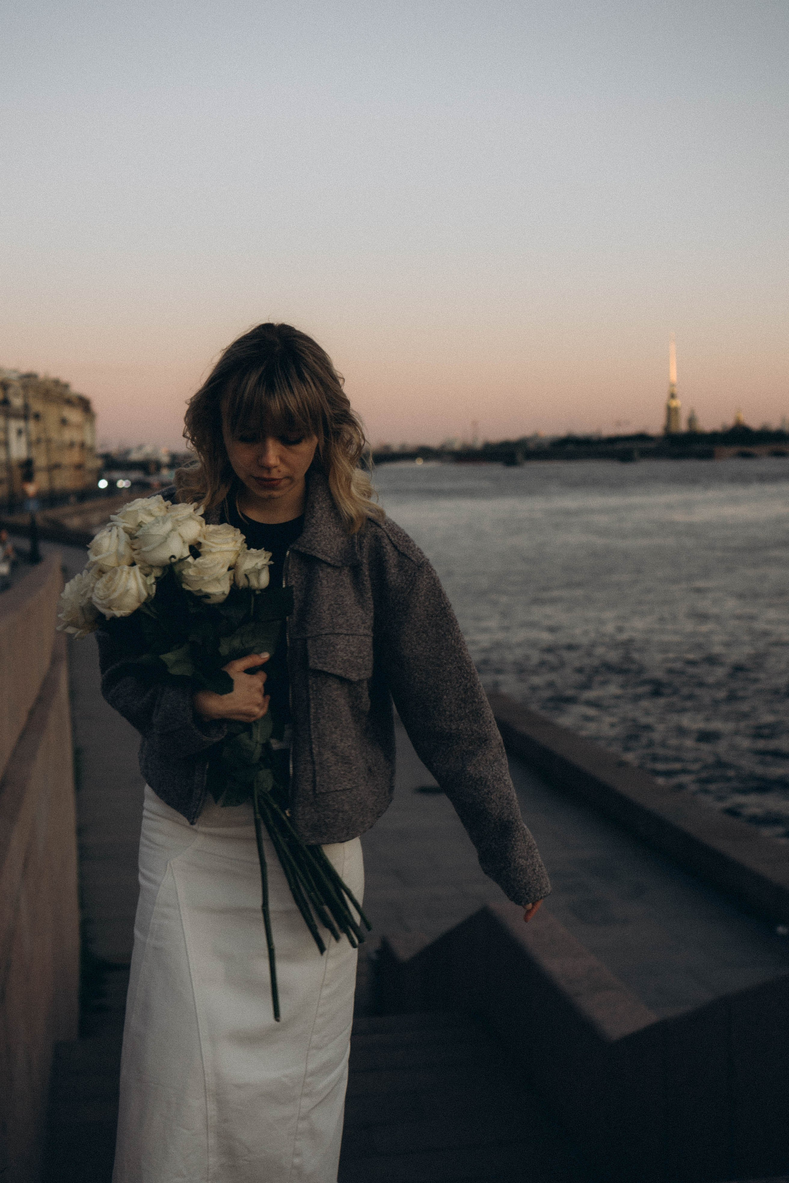 ПРОГУЛКА ПО ГОРОДУ В БЕЛЫЕ НОЧИ (другой вариант). Профессиональный фотограф, Санкт-Петербург — Виктория Богомолова