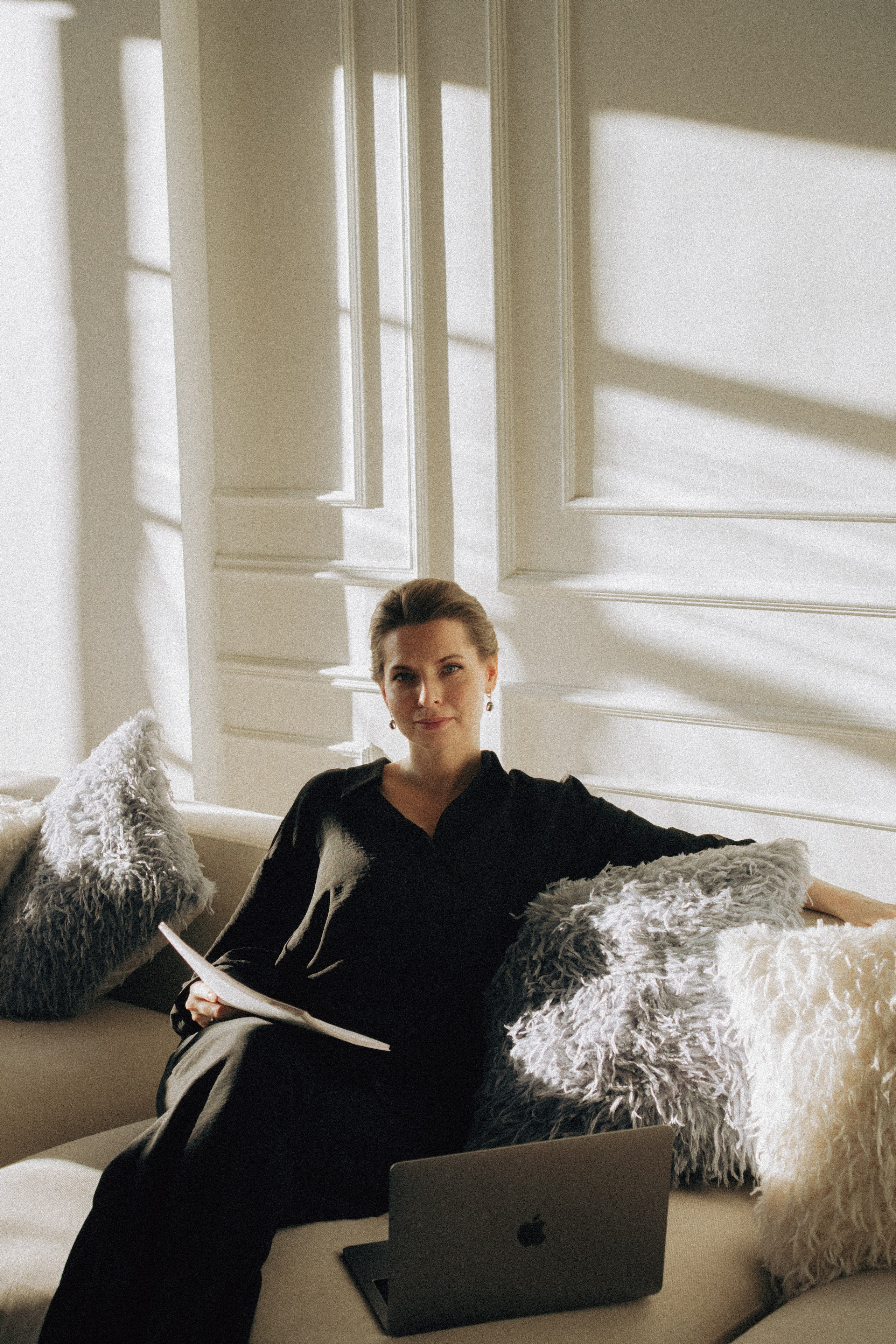 ФОТОСЕСИИЯ В СТУДИИ ДЛЯ ДЕВУШКИ ПСИХОЛОГА. Профессиональный фотограф, Санкт-Петербург — Виктория Богомолова