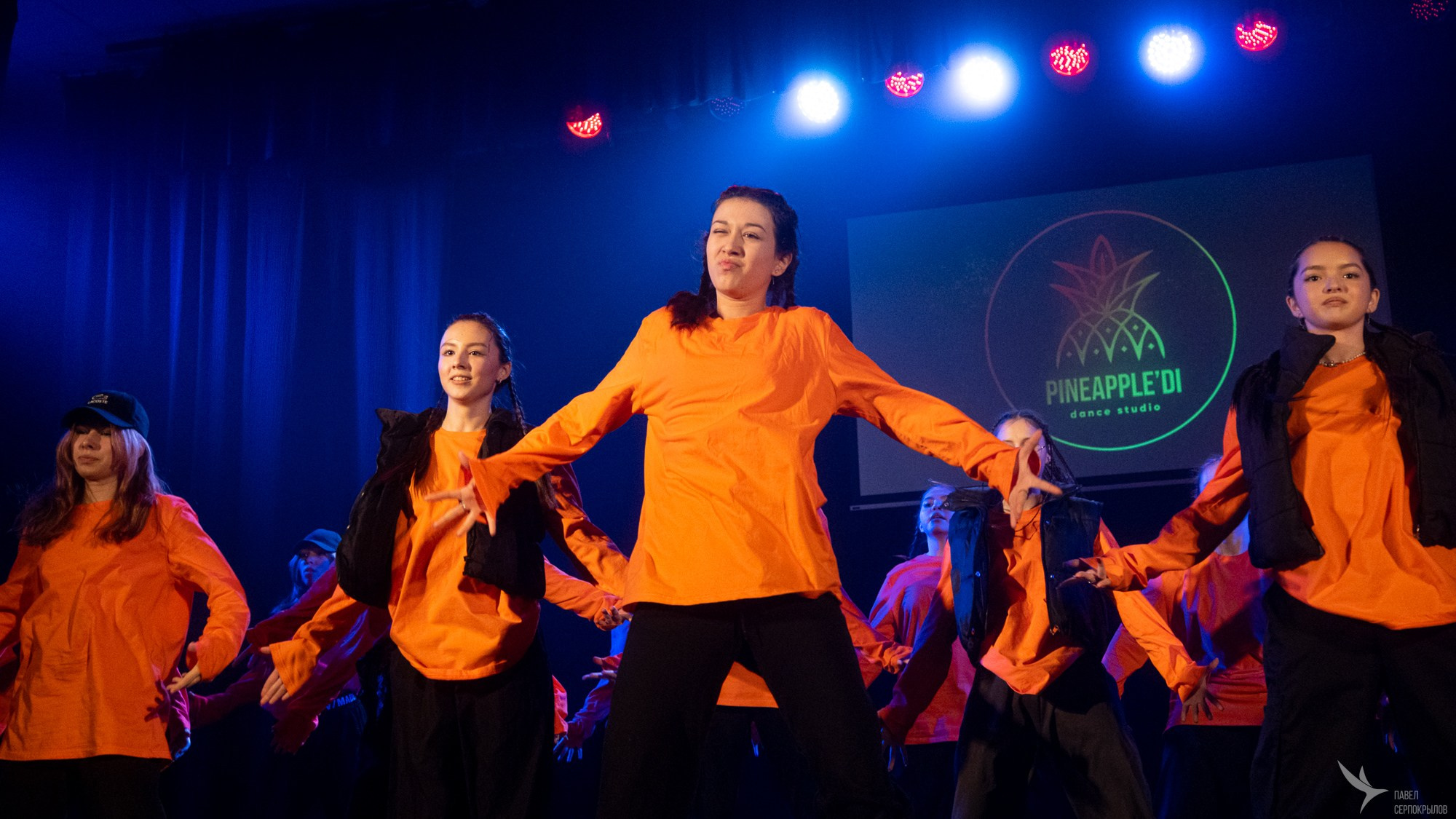 Pineapple'di_dance. Репортажный фотограф в Казани Павел Серпокрылов