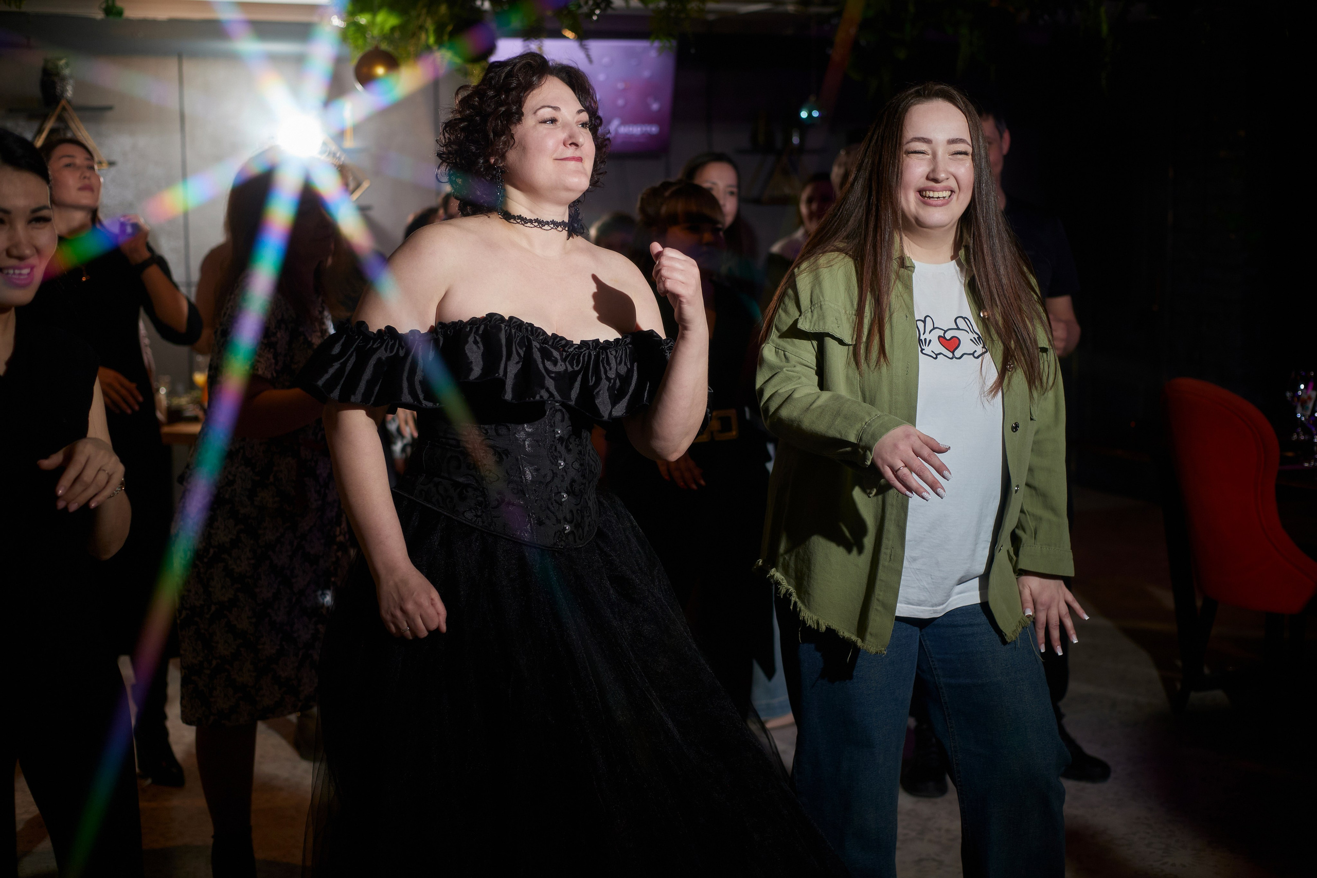 MAXIM & DAMIR | FOREST BAR | 8 МАРТА! 2-й вечер. Главная