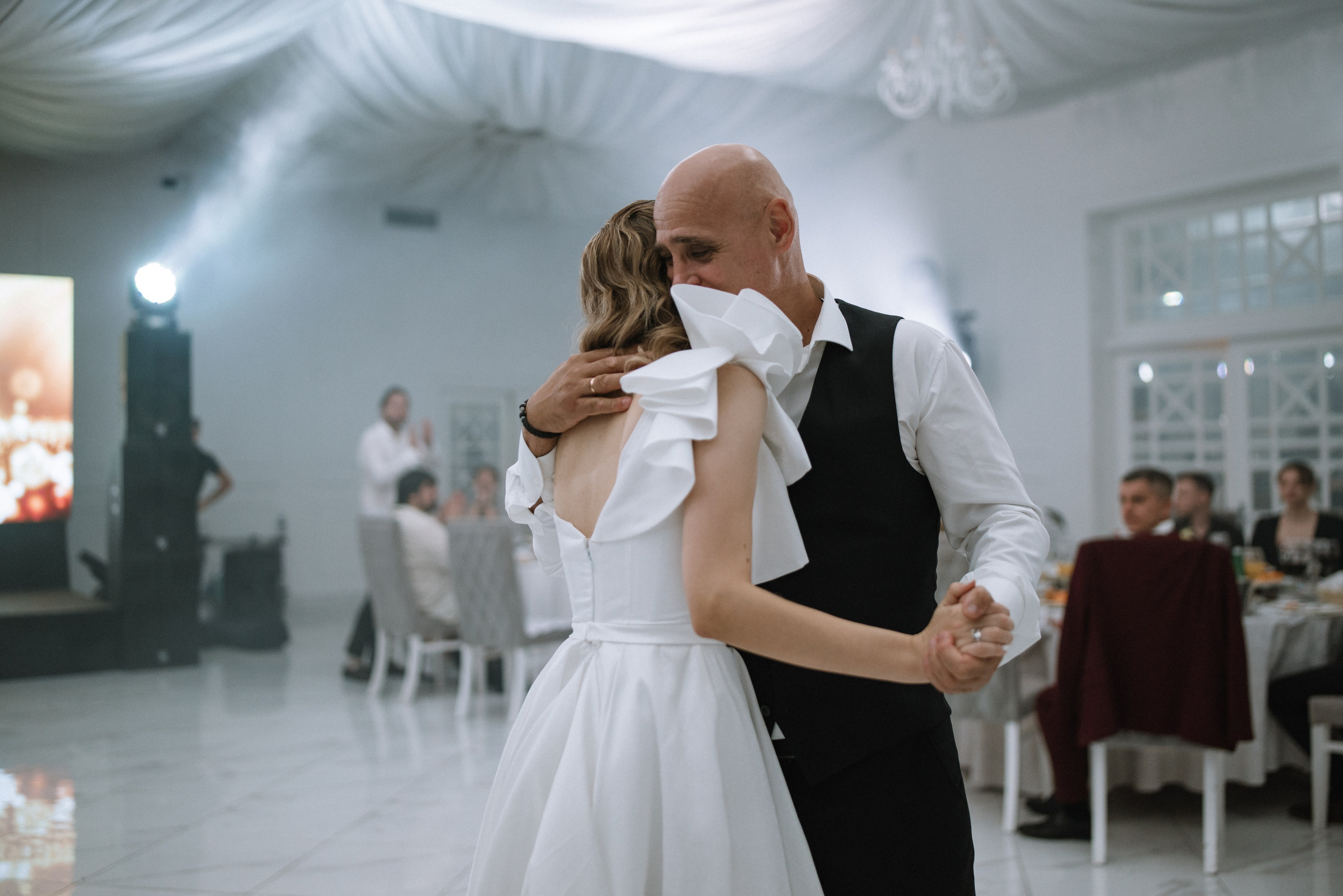 Макс и Катя. Загородный Клуб. Фотограф Костикова Анастасия Ростов-на-Дону