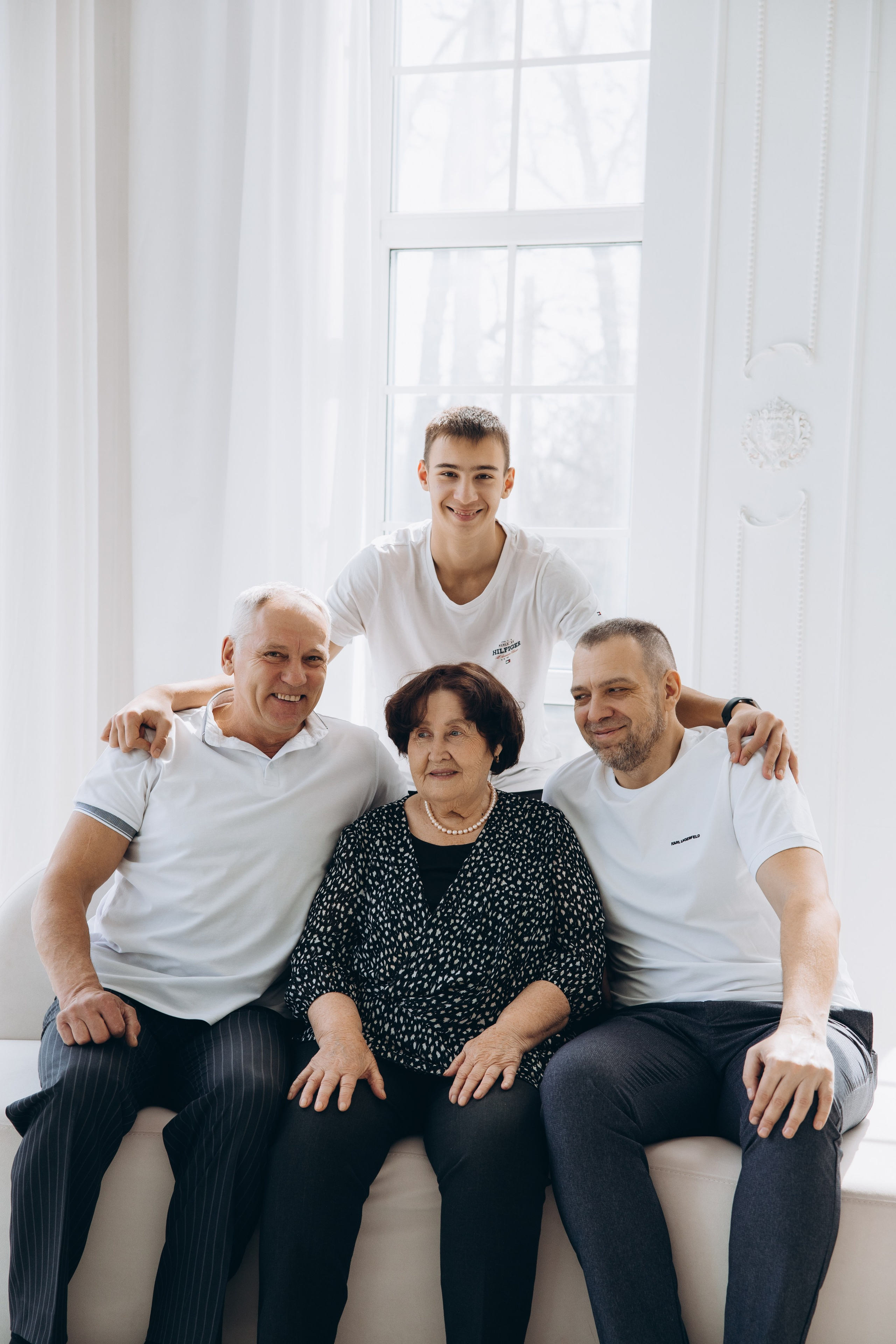 4 поколения. Свадебный, семейный фотограф в Иркутске Светлана Макаричева