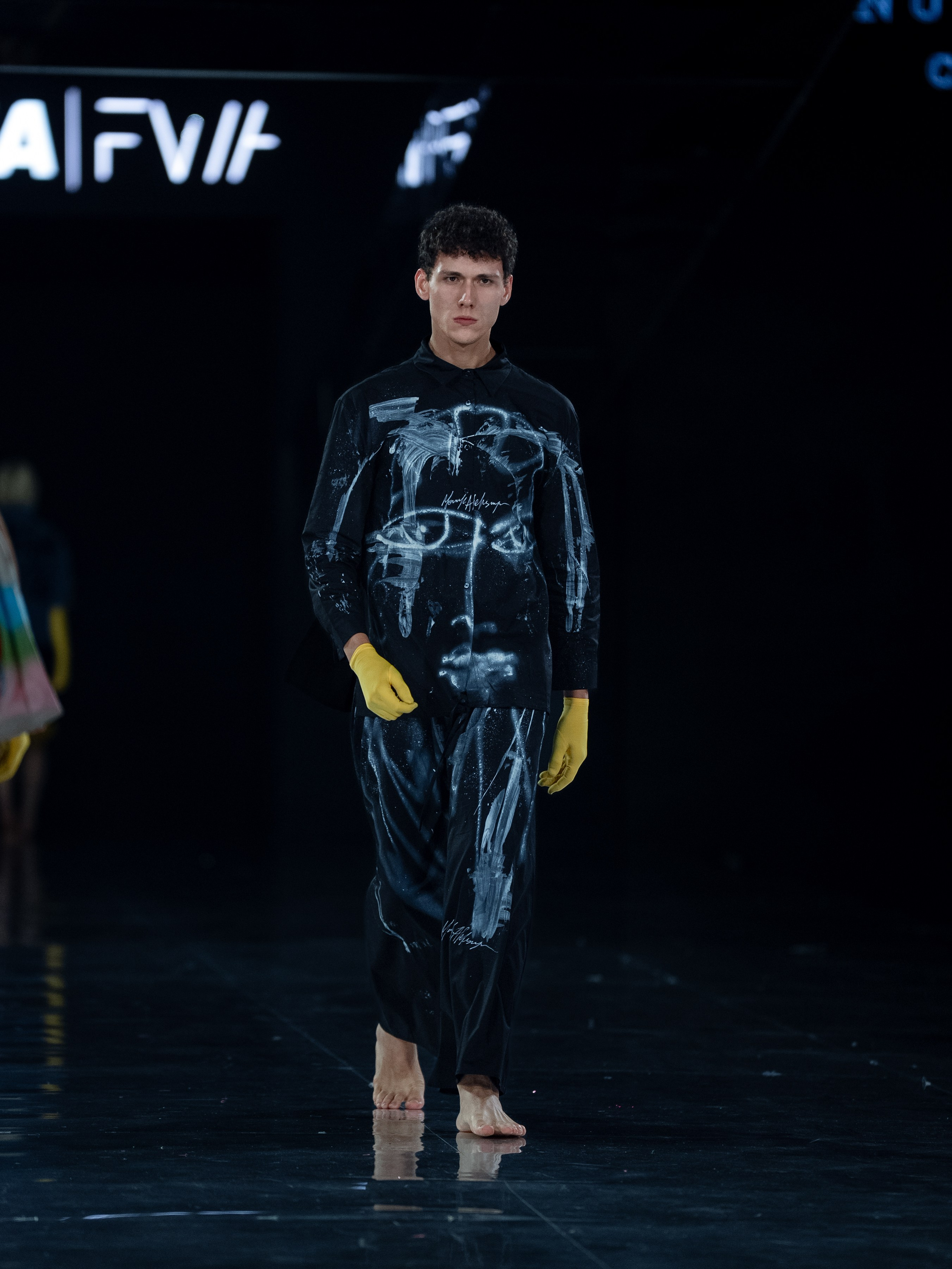 Visa Fashion Week Almaty Manuk Aleksanyan. Сайт Алматинского НЮ АРТ, будуар и фэшн фотографа Дениса Карпенко