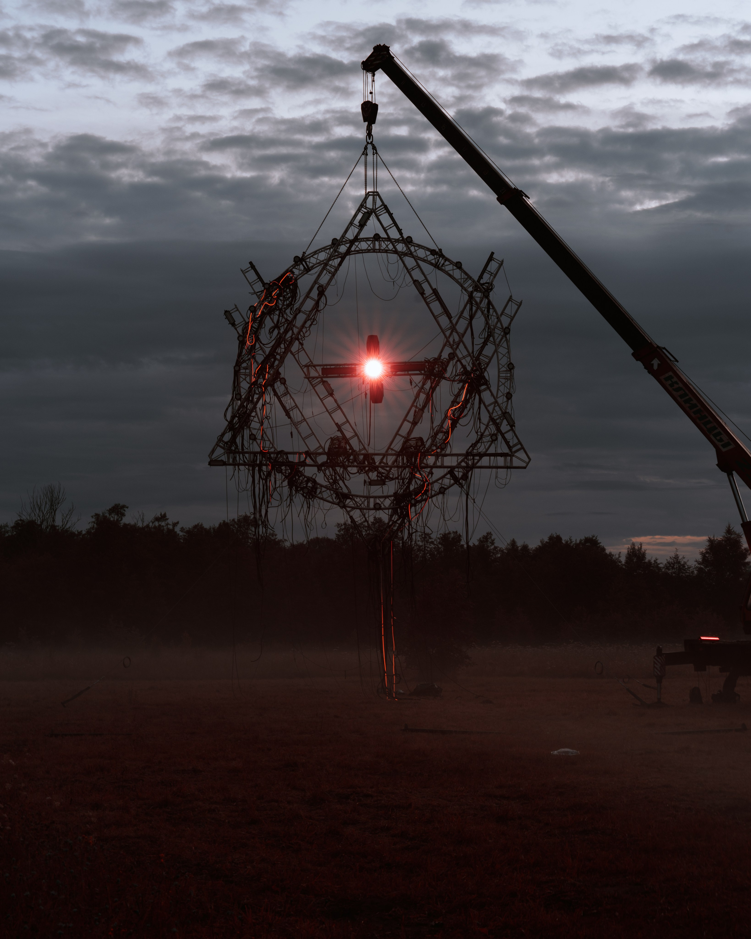 Outline 2024. @tomrus: Рустам Шагиморданов — фотограф