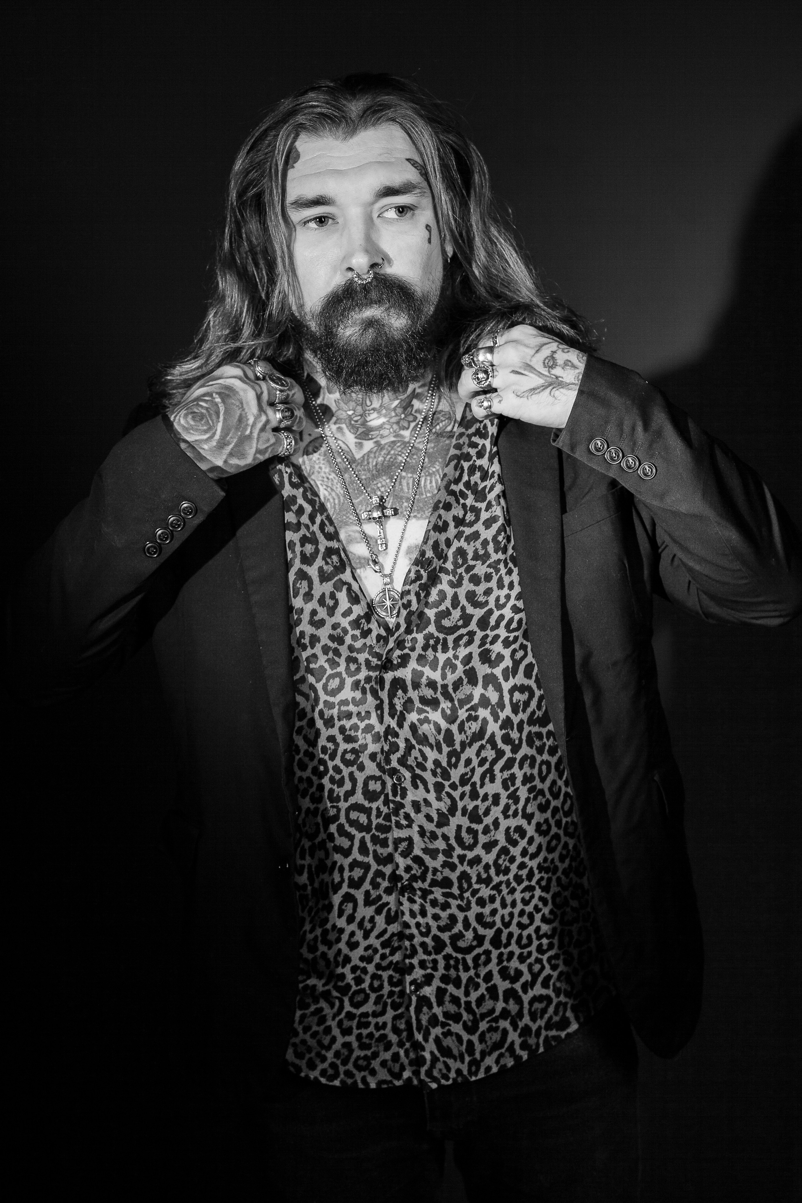 Сережа Ворон. Барбер. Психолог с фотоаппаратом Зимина Оксана