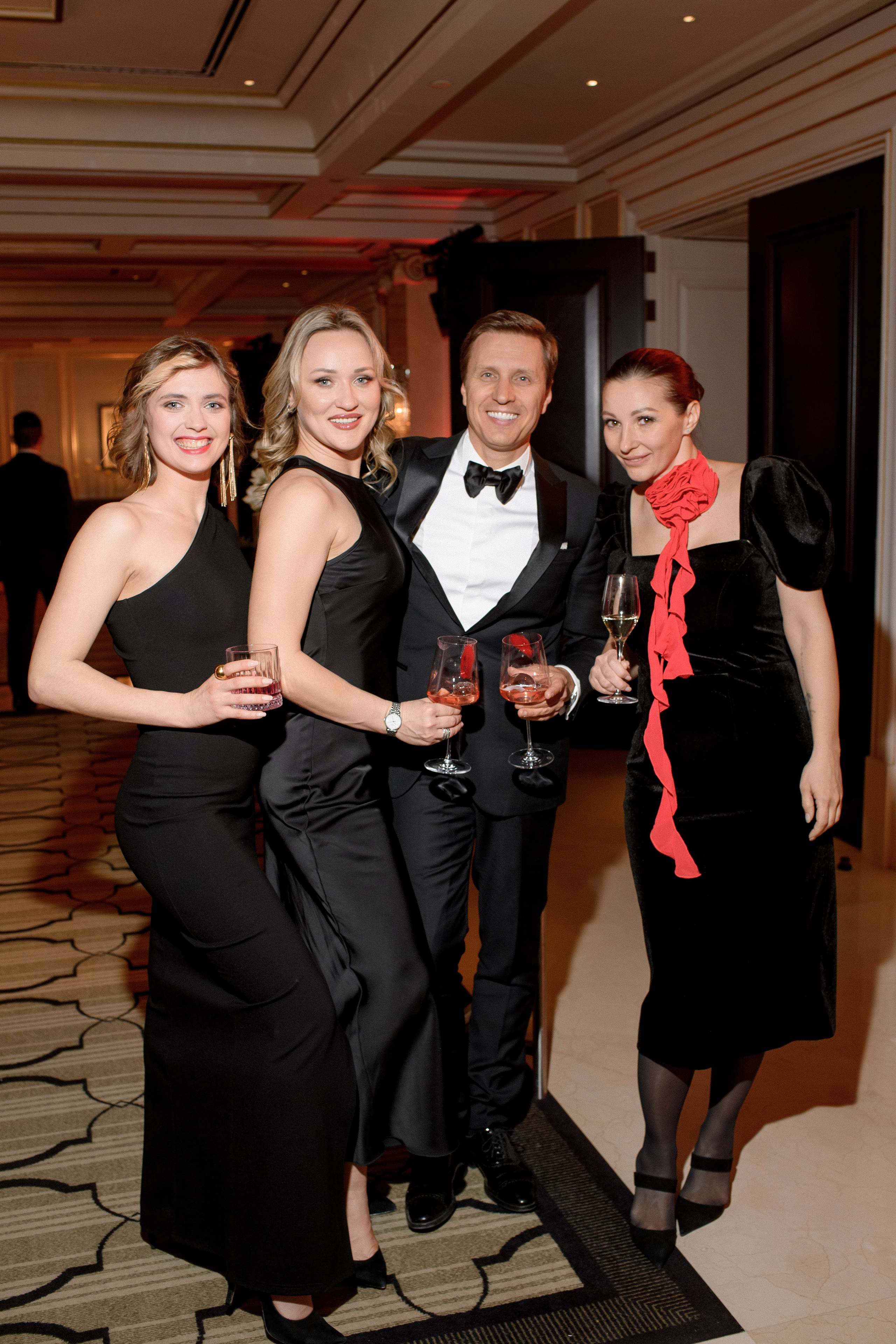 Корпоративные события. Алина Посторонка и Дима Мурашов