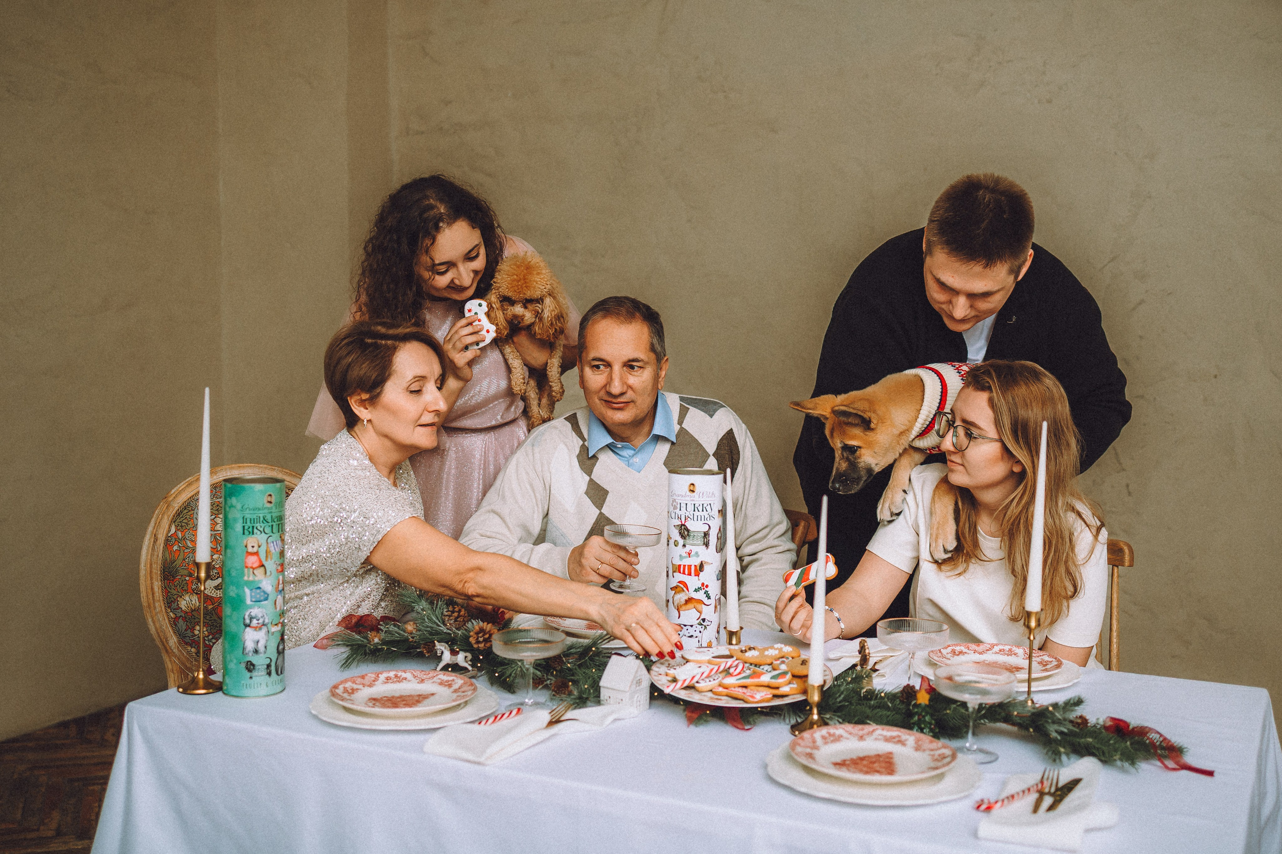 Джули, Шелли и их семья