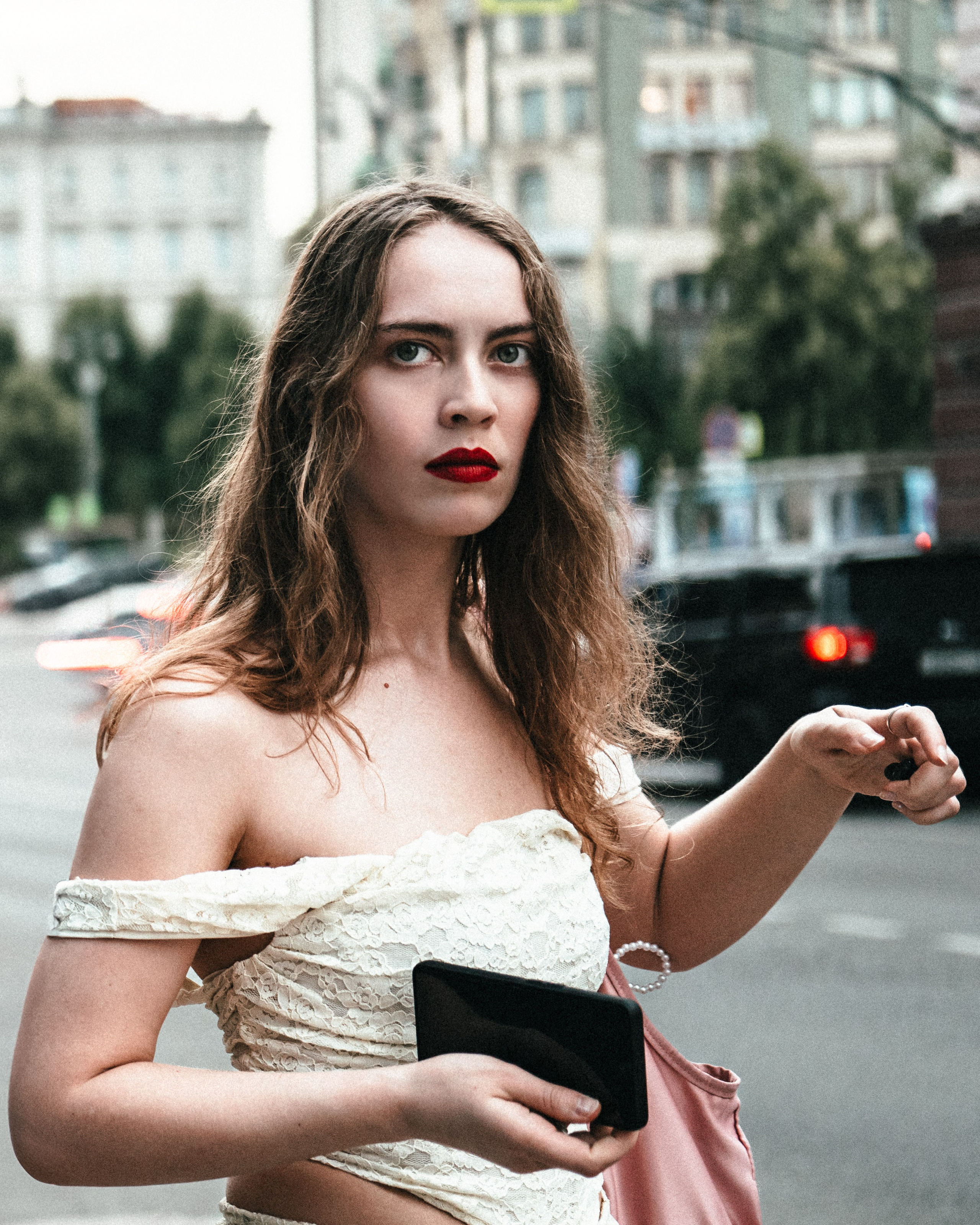 Street. Если ты на Земле — звони