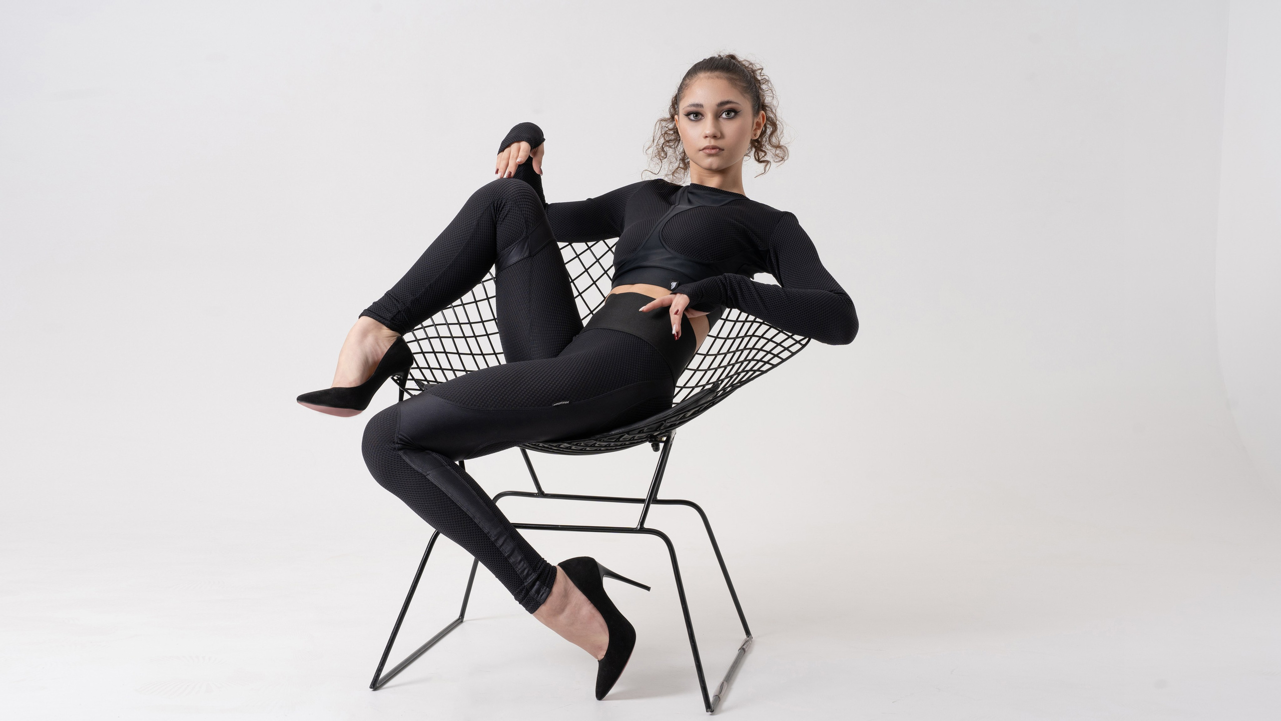 Модельная съемка в студии. Your Photographer in Dubai Kirill Perepelkin