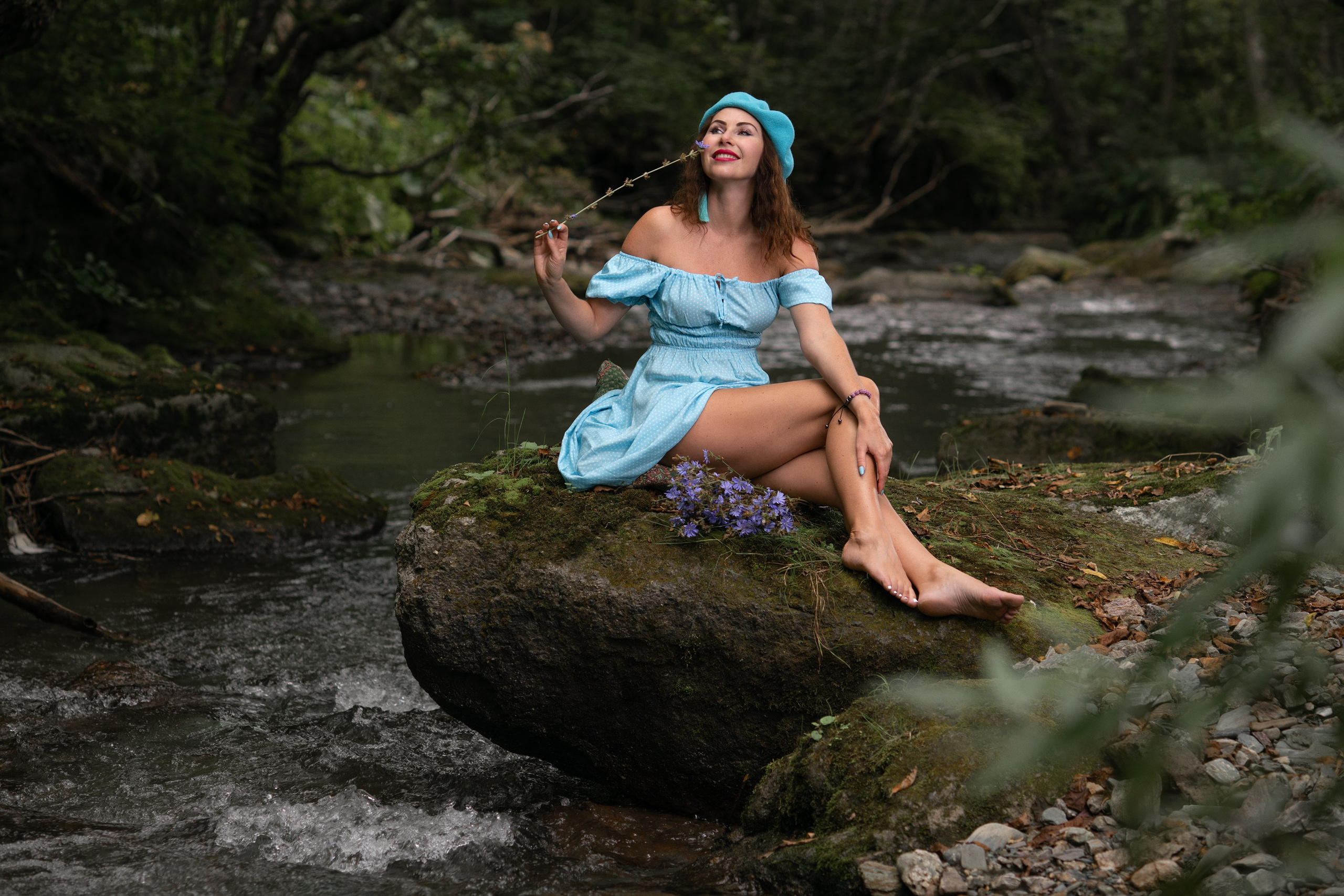 Девушка в голубом. Фотограф Андрей Серенков