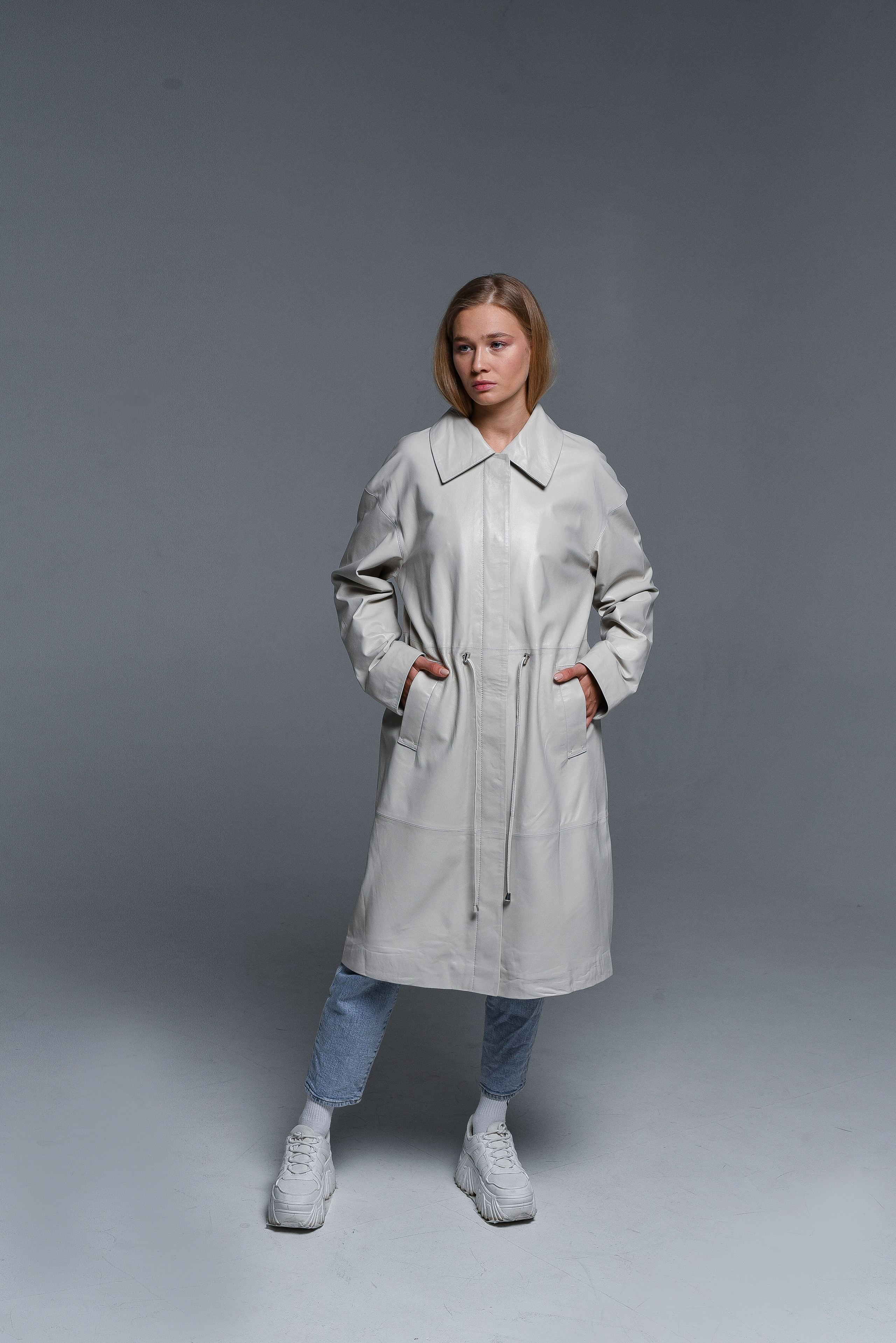 Пальто (фон). Контент фотограф в Москве Лихачева Ксения