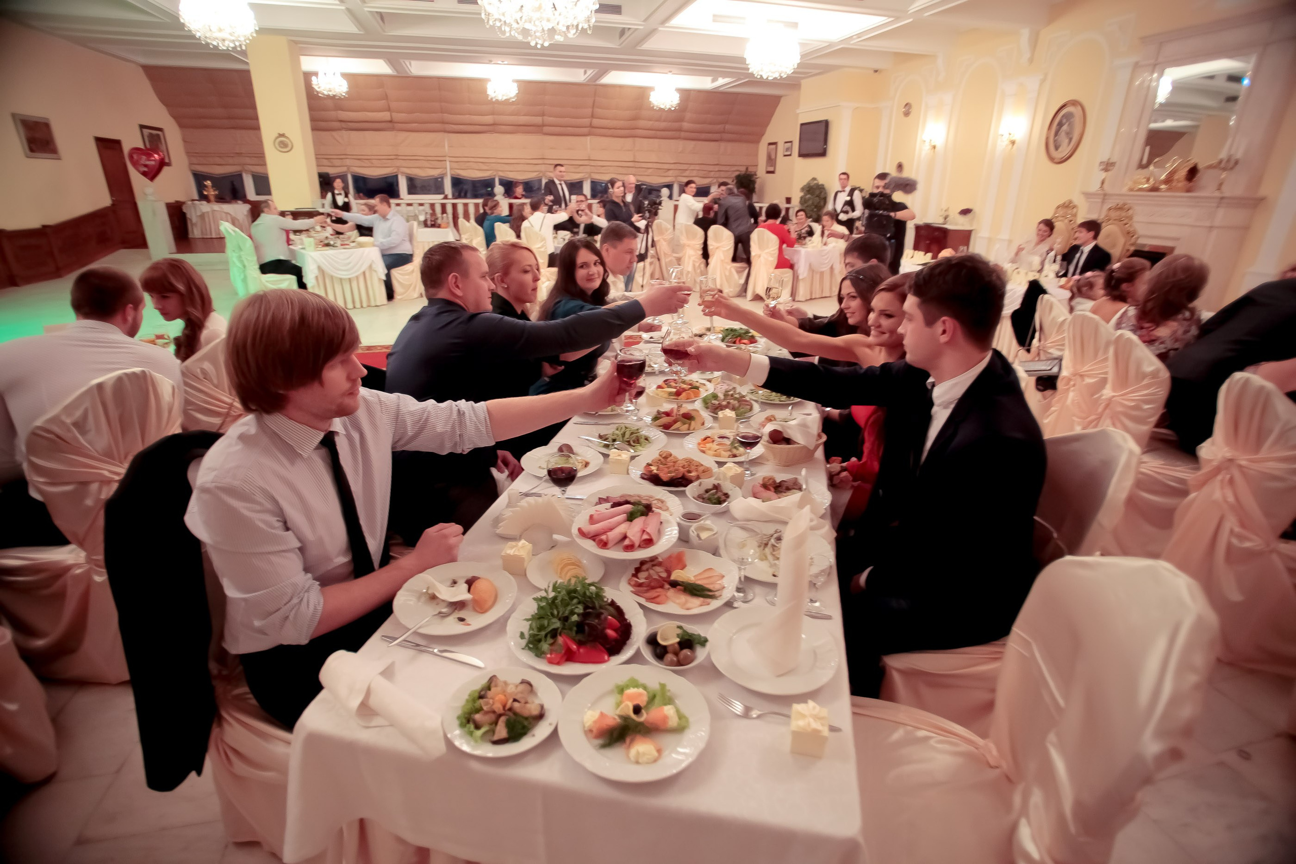 Банкет/Banquet. Максим Матвийченко и Виктория Басова профессионалы своего дела
