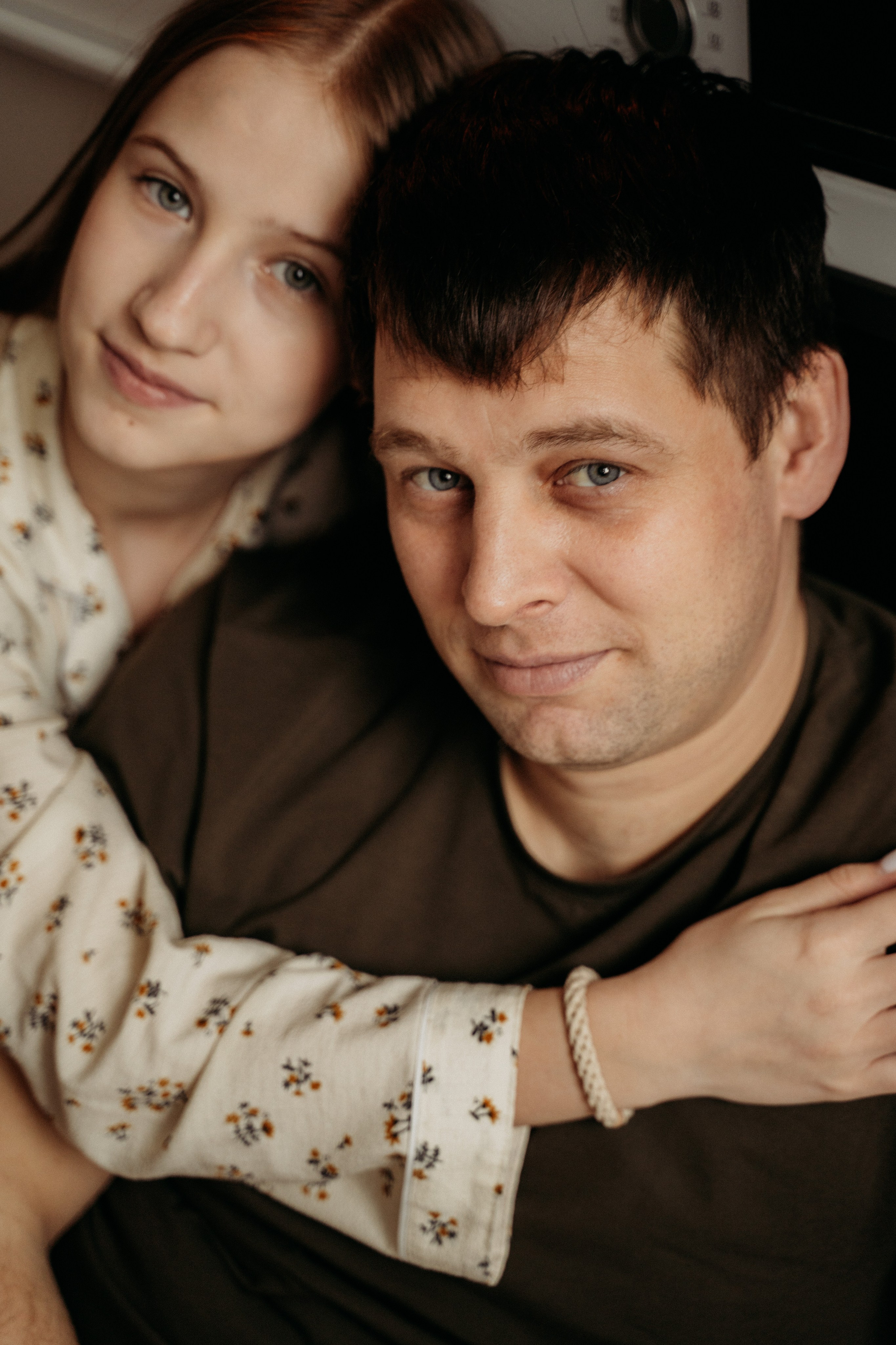 Семья на кухне