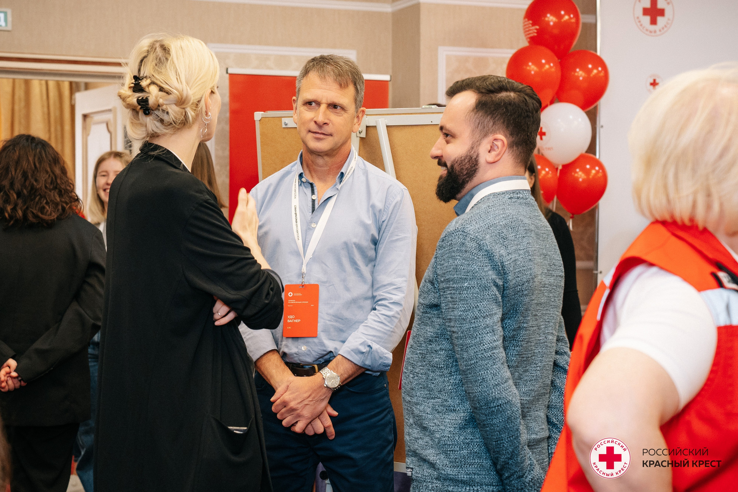 Красный крест | Дегас, медвежья берлога. Фотограф в Воронеже Ольга Космодемьянская